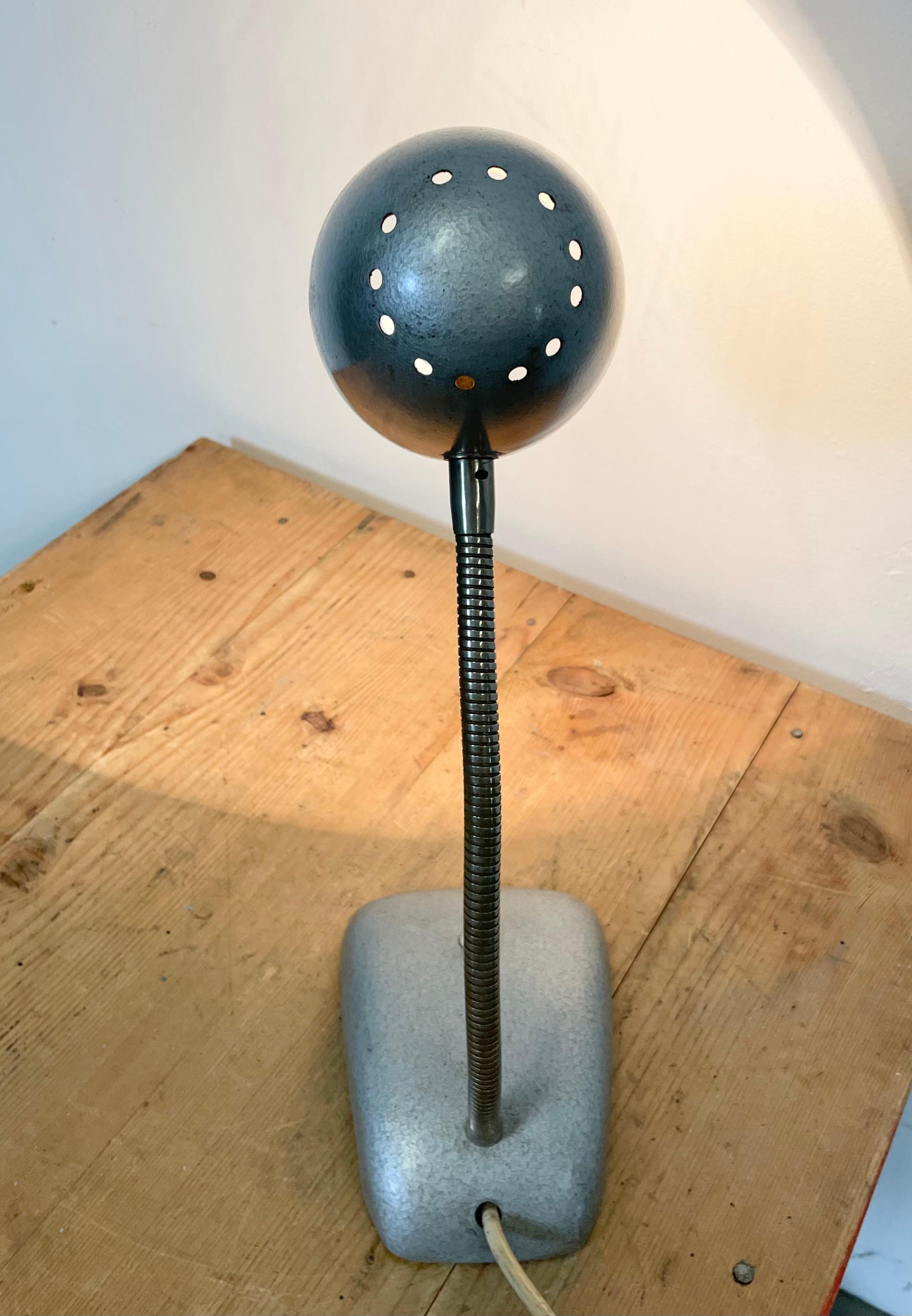 Vintage Grey Gooseneck Desk Lamp, 1960s For Sale 7