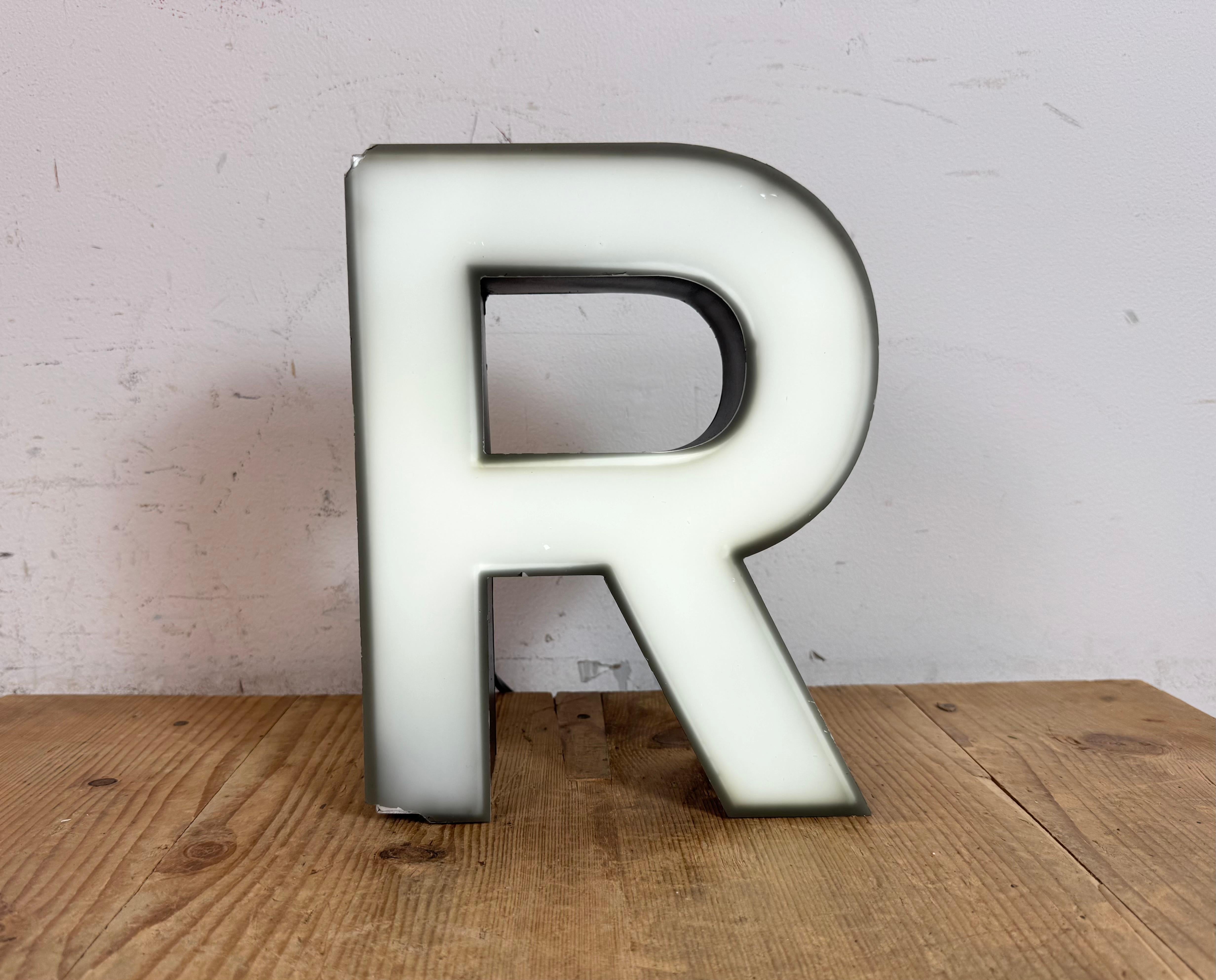 Vintage Grey Illuminated Letter R , 1970s For Sale 4