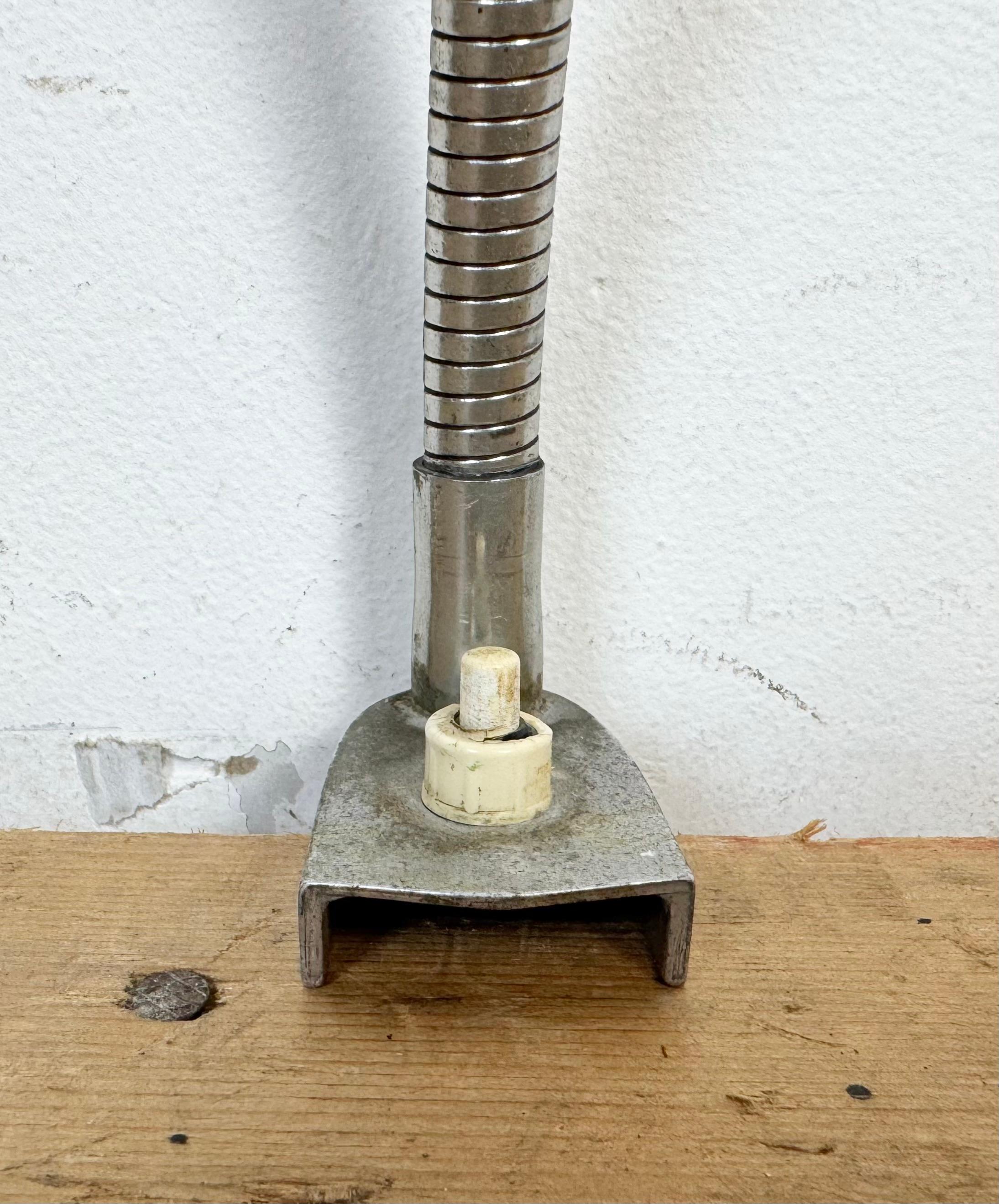 Graue italienische Vintage-Tischlampe mit Schwanenhalsausschnitt von GCME, 1950er Jahre im Angebot 11