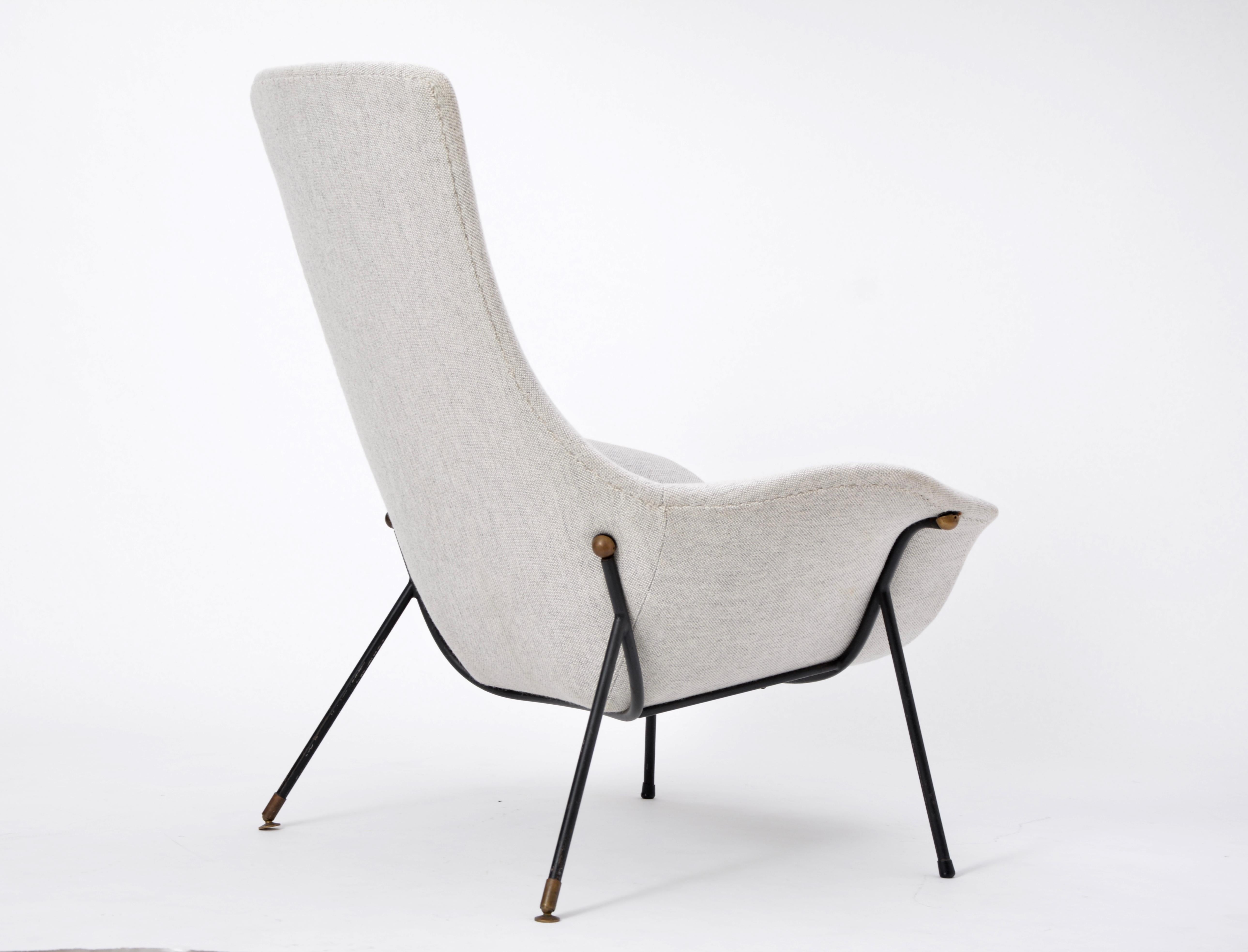 Grey Italian Mid-Century Modern lounge chair by Augusto Bozzi for Saporiti 2