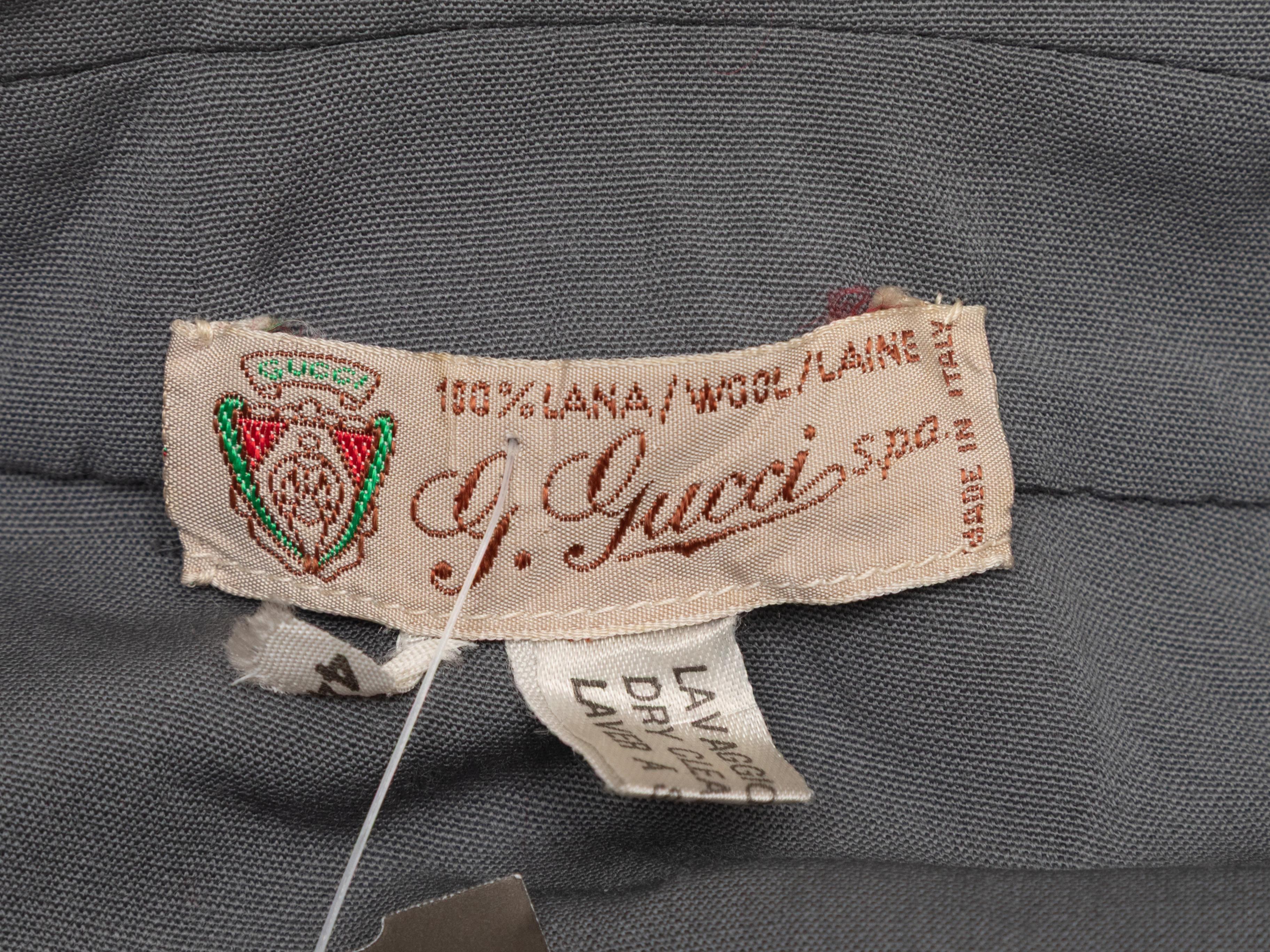  Graue und senfgelbe Cargo-Jacke aus Wolle von Gucci. Spitz zulaufender Kragen. Zwei Brusttaschen. Vordere Knopfverschlüsse. 40