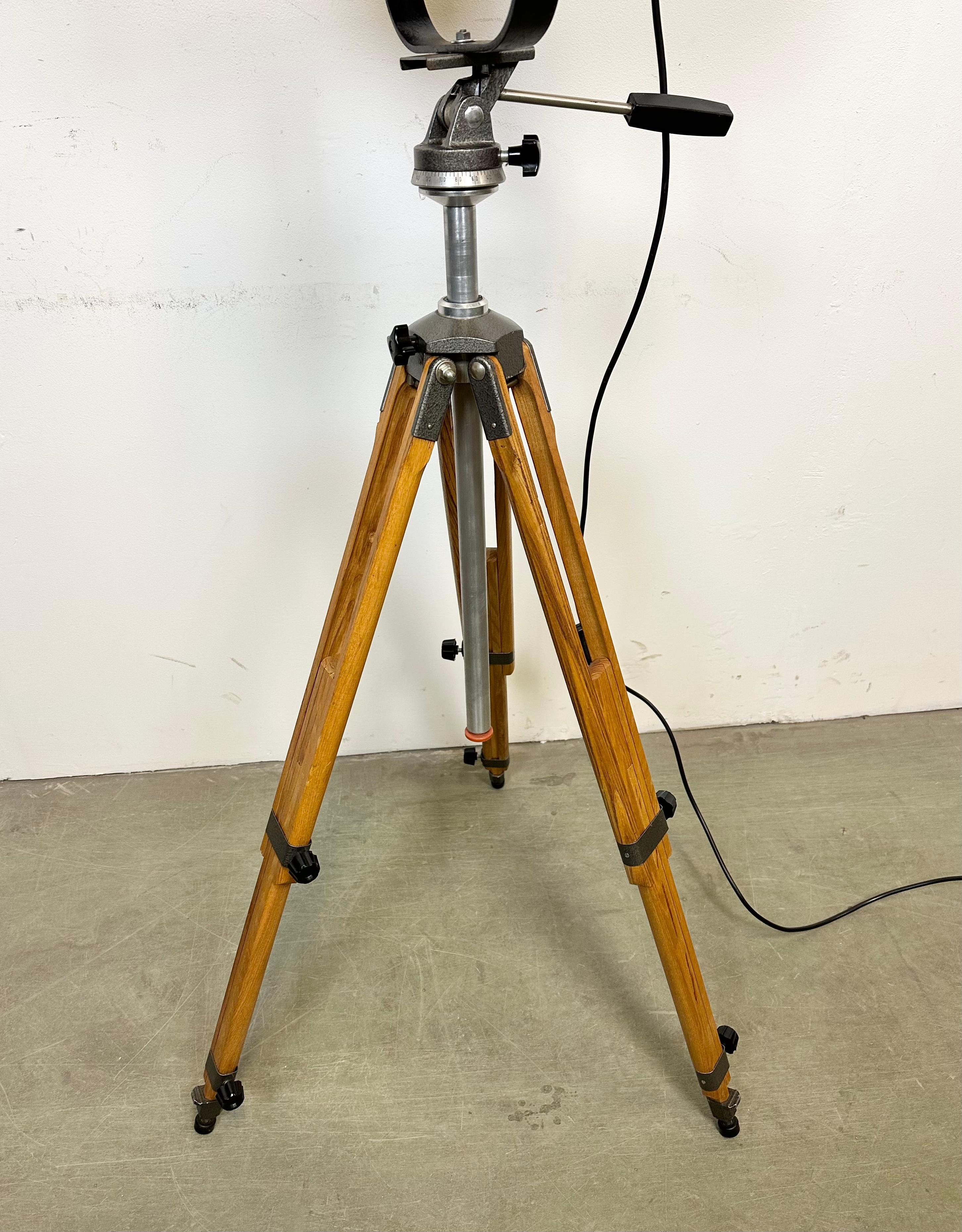 Industrial Vintage Grey Theatre Spotlight on Wooden Tripod, 1970s For Sale