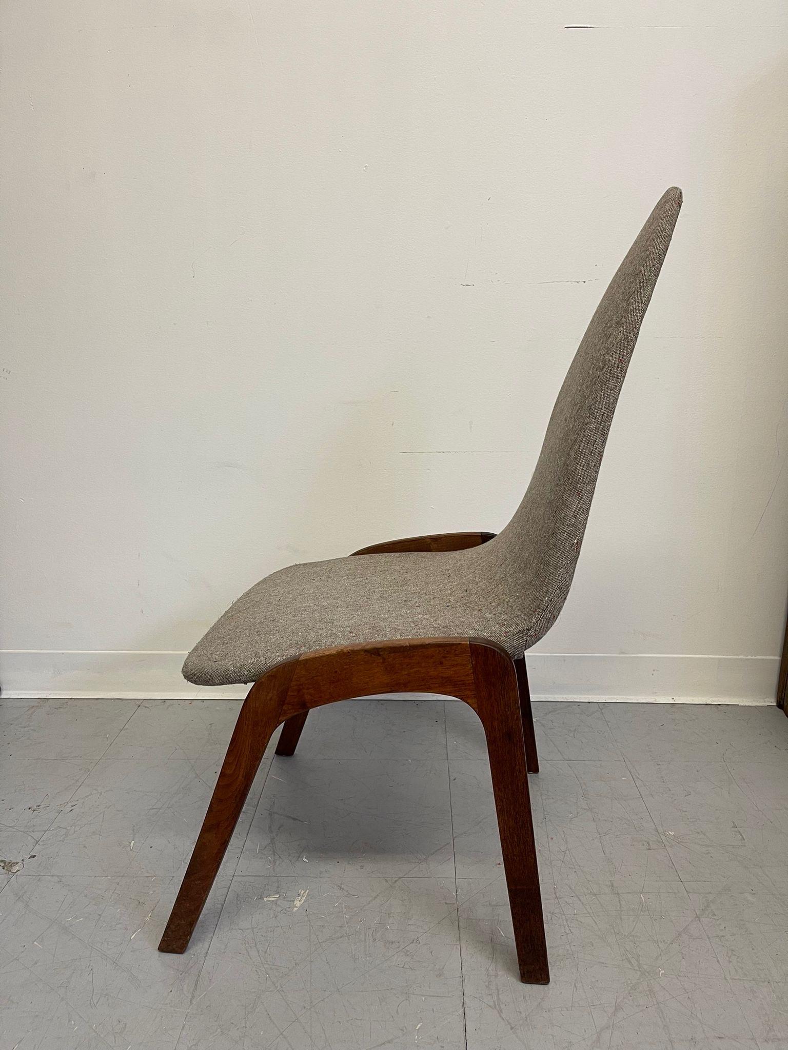 Vintage Grey Upholstered Mid Century Modern Chair In Good Condition For Sale In Seattle, WA