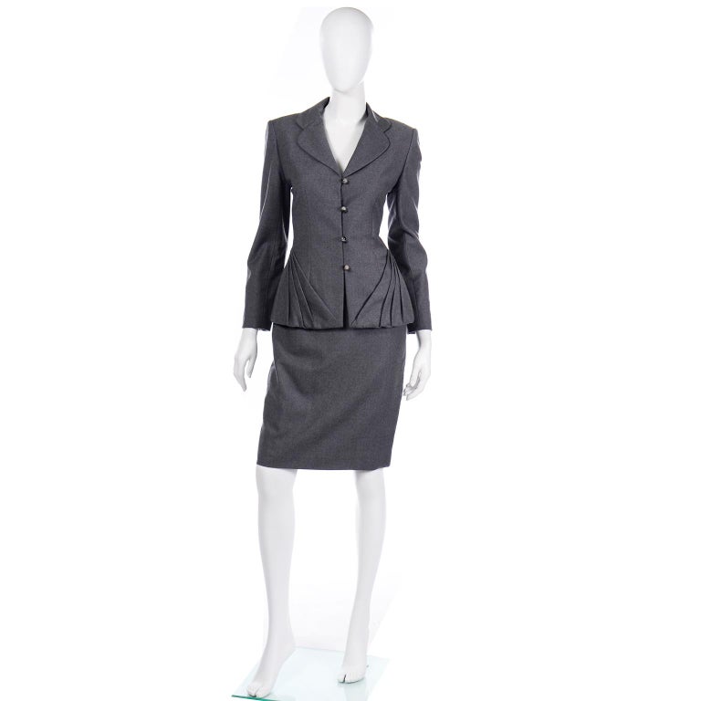Medium Bill Blass 1980s Gray Wool Skirt Suit