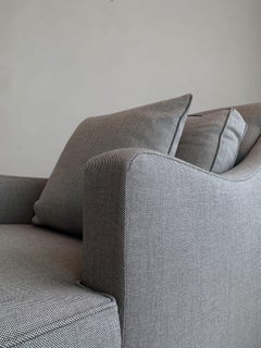 Chaise longue moderna in lana grigia di Donghia