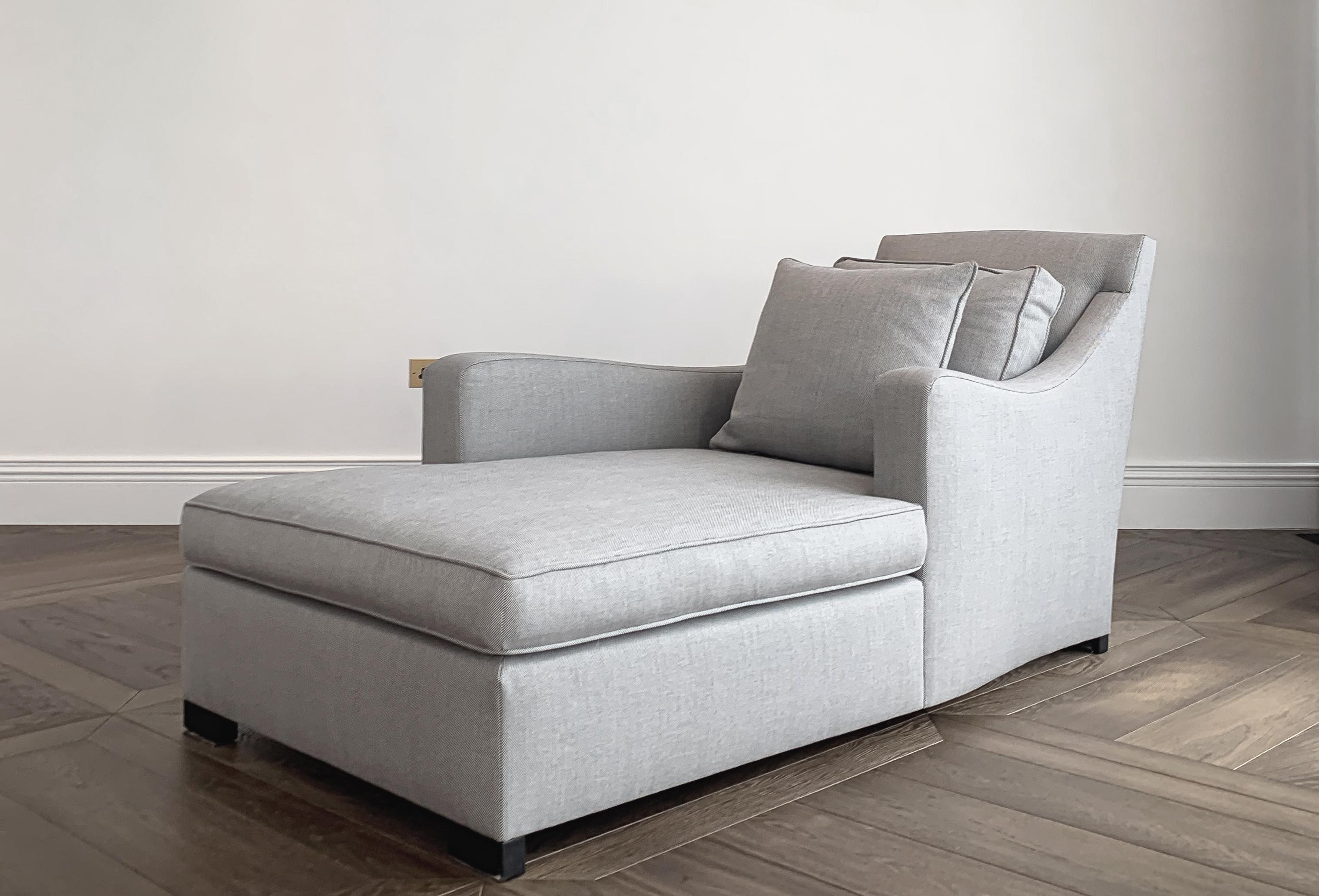 Chaise longue in lana grigia vintage, Bond Street by Donghia in vendita 1