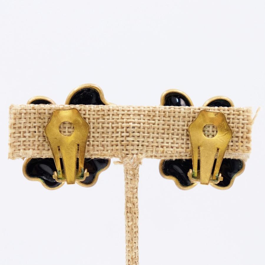 Women's or Men's Vintage Gripoix Black Glass Earrings 1980s For Sale
