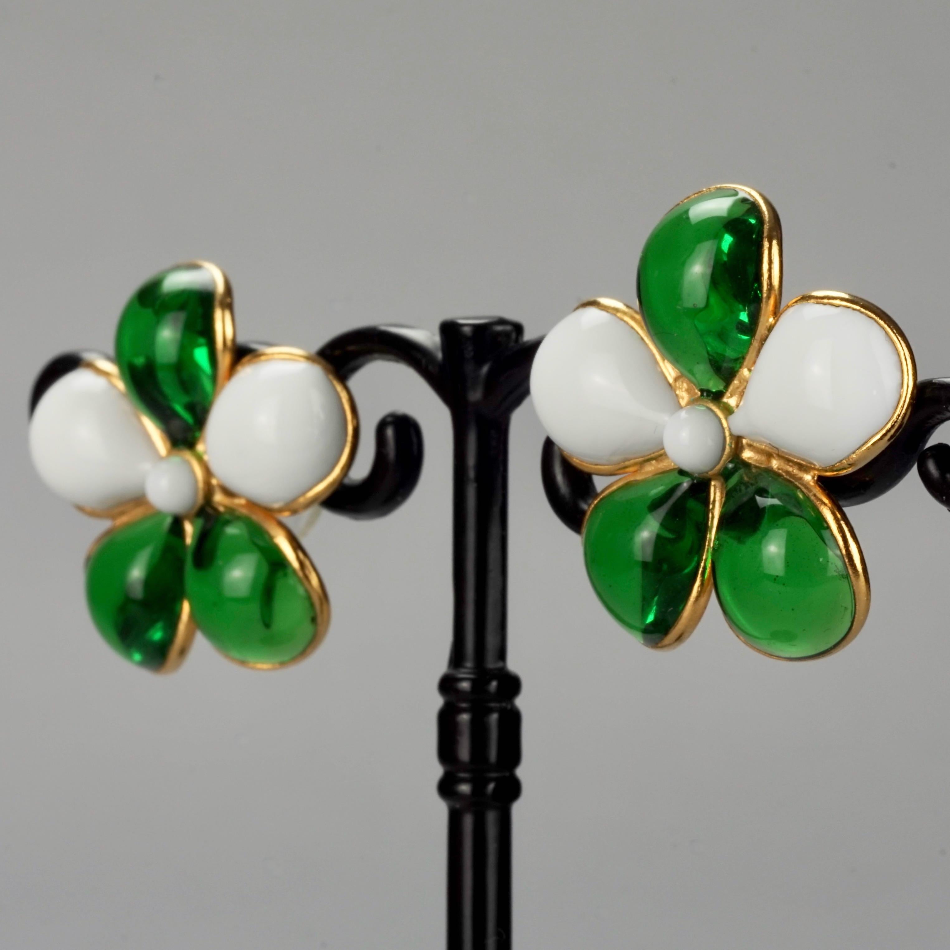 Vintage GRIPOIX Flower Green White Earrings For Sale 3