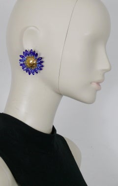 Vintage Gripoix Glass Clip-On Earrings