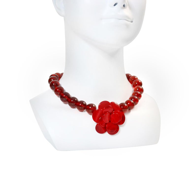Vintage Gripoix Red Beads and MDV Paris Wooden Flower Necklace For Sale 2