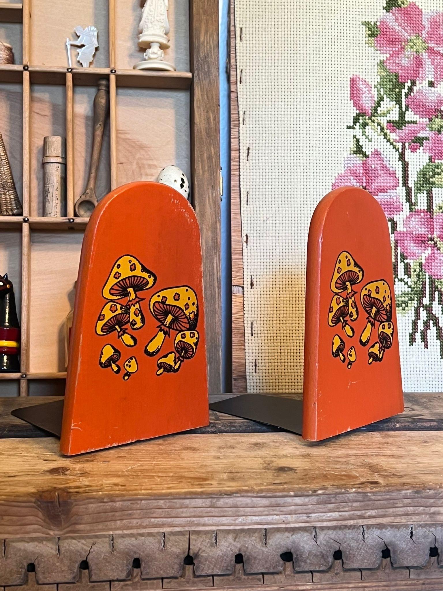 Vintage Groovy Mushroom Bookends For Sale 1