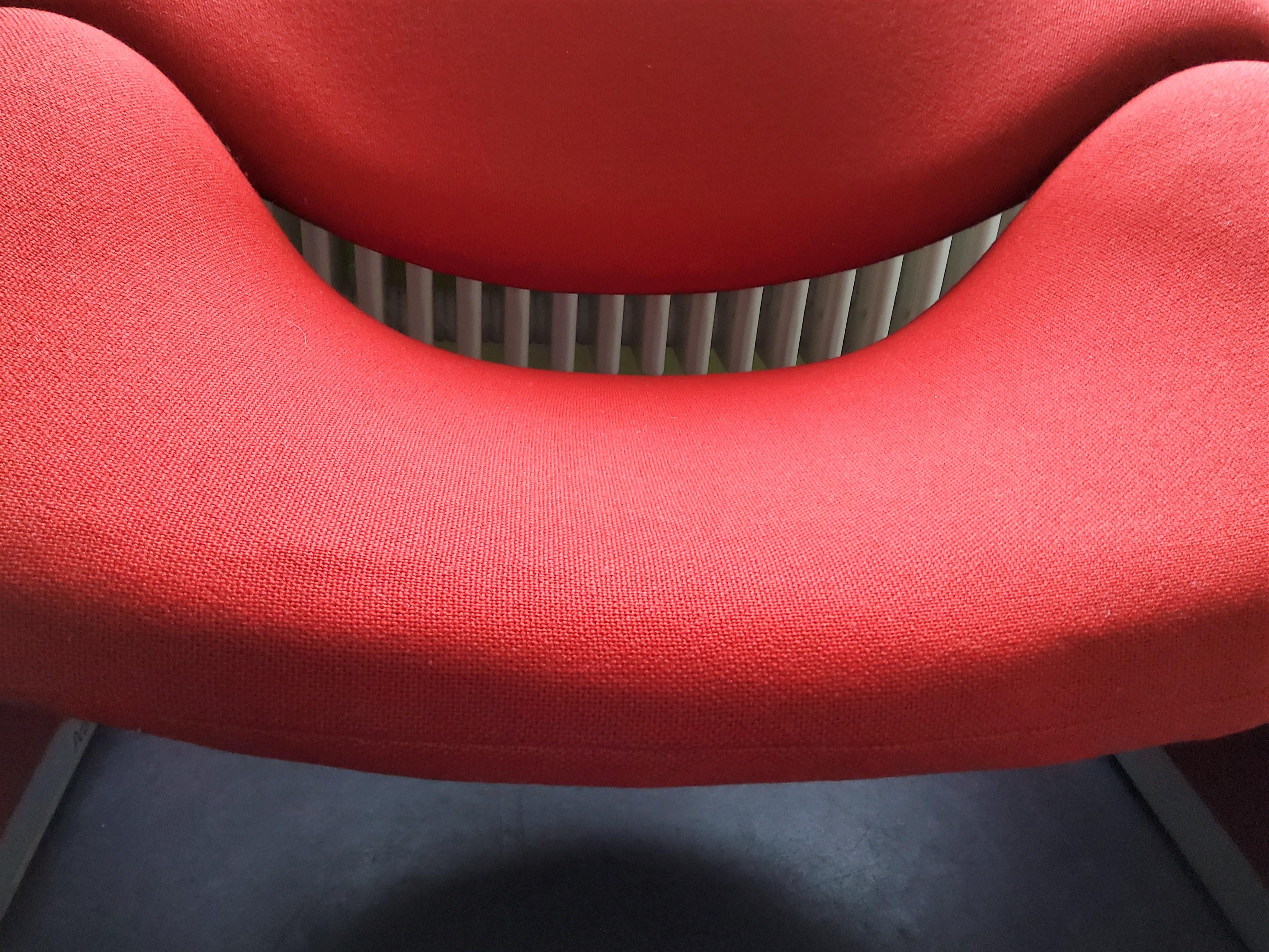 Vintage 'Groovy' or F598 Lounge Chair in Red by Pierre Paulin for Artifort In Good Condition In Steenwijk, NL