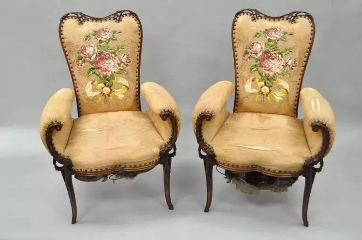 Paire de chaises de cheminée vintage Grosfeld House French Hollywood Regency en acajou en vente 4