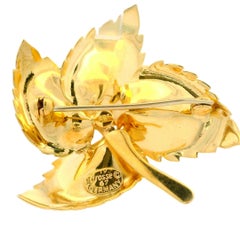 Vintage Grosse Germany 14k Yellow Gold 3D Detailed Textured Leaf Pin Brooch