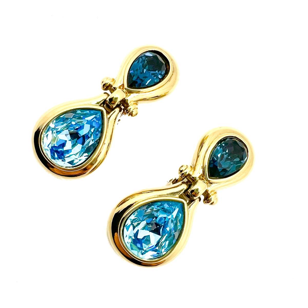 Vintage Grosse Sapphire & Aqua Crystal Droplet Earrings 1980s In Good Condition For Sale In Wilmslow, GB