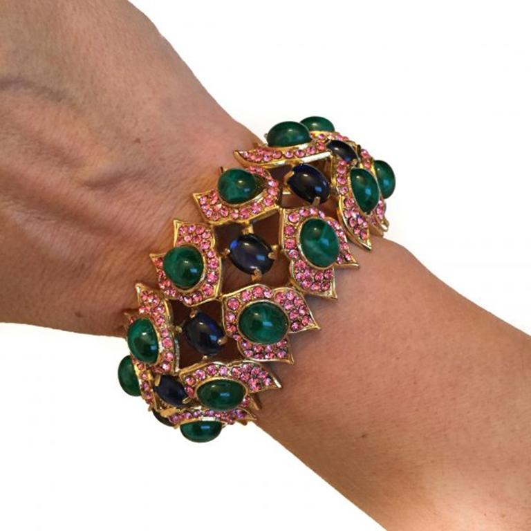 A very rare and spectacular Grossé Vintage Bangle dating to 1969, made in Germany. One of the best examples of Grossé jewellery produced by the Henkel & Grossé jewellery Company. Grossé are world class in their production of costume jewellery and in