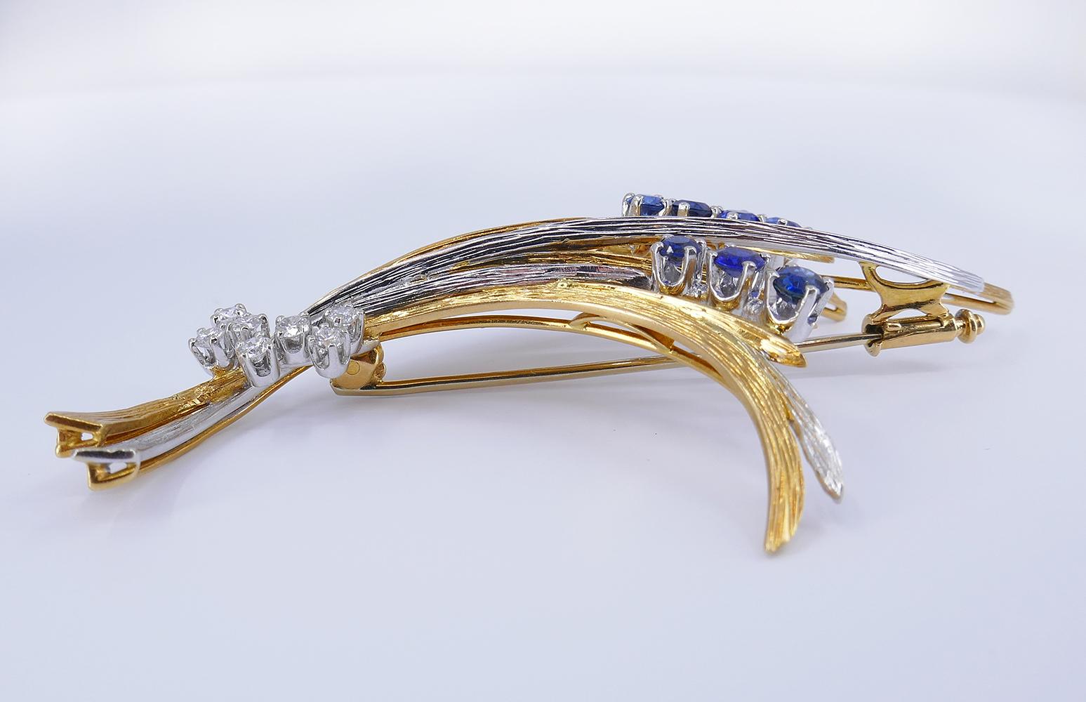 Vintage Gubelin Brooch 18k Gold Sapphire Diamond Clip Pin Estate Jewelry In Good Condition In Beverly Hills, CA