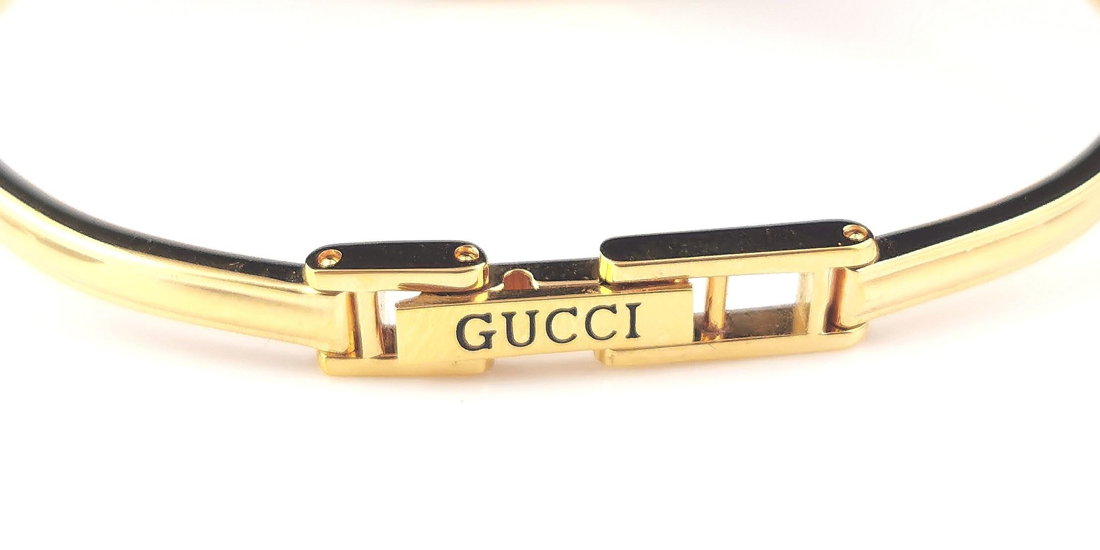 Vintage Gucci 11/12.2 gold plated ladies wristwatch, bangle strap  7