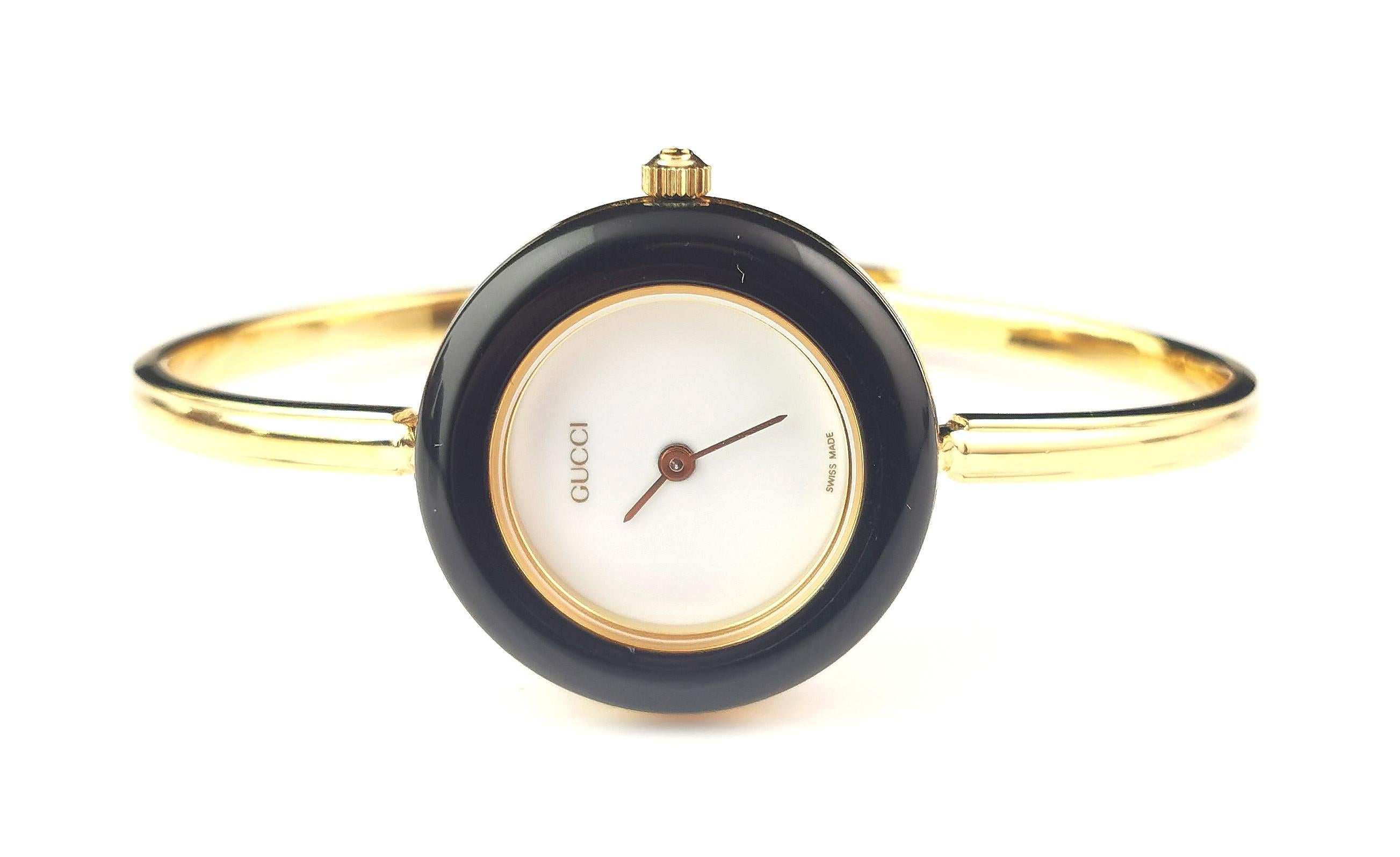 Vintage Gucci 11/12.2 gold plated ladies wristwatch, bangle strap  8