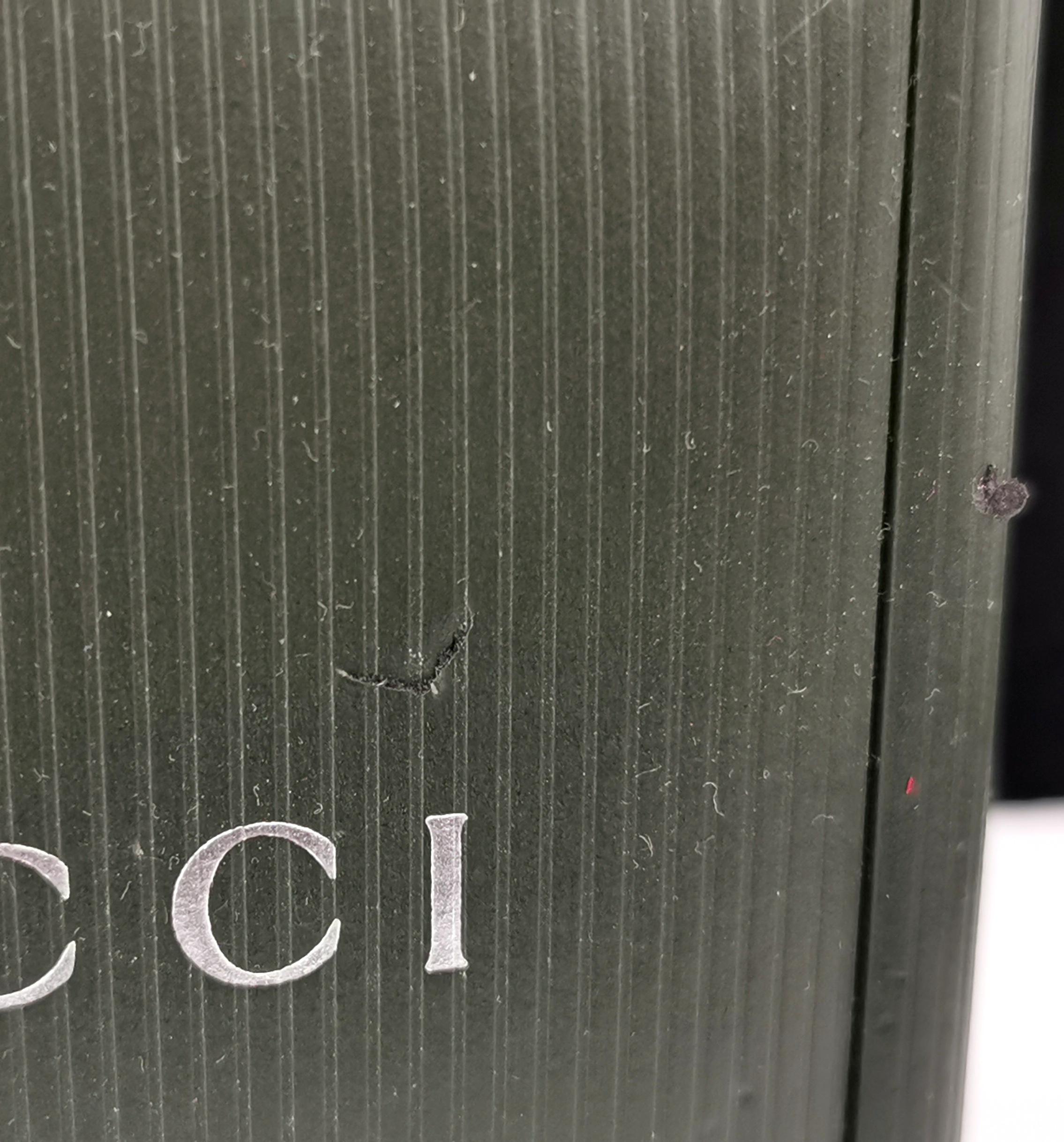 gucci 11/12.2 watch