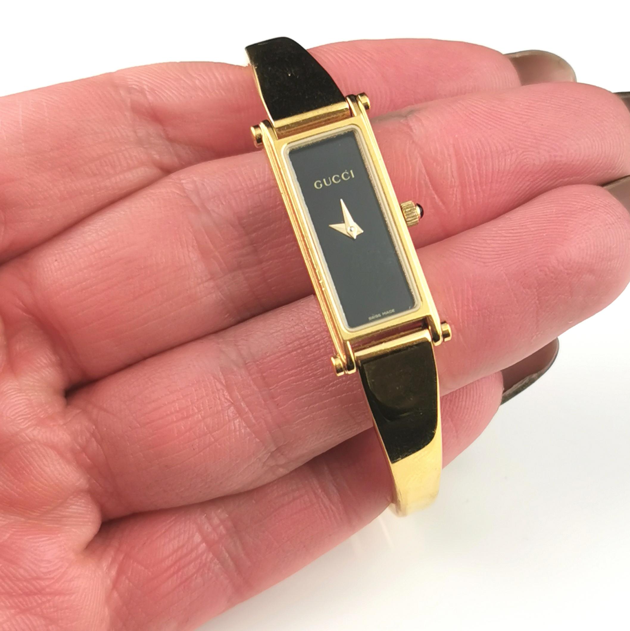 Vintage Gucci 1500l gold plated ladies wristwatch, horsebit bangle strap, boxed 10