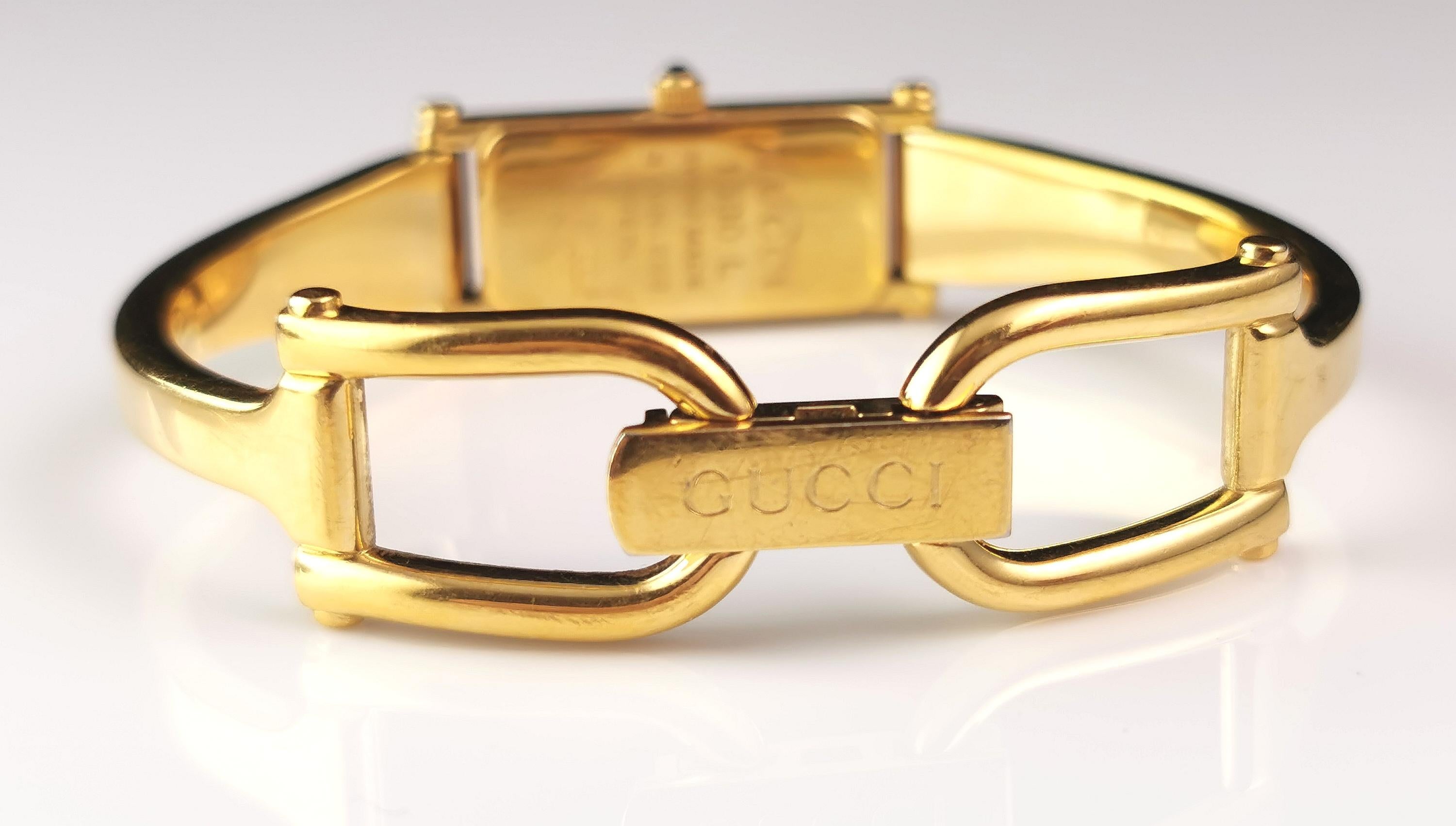 Vintage Gucci 1500l gold plated ladies wristwatch, Horsebit bangle strap  In Good Condition In NEWARK, GB