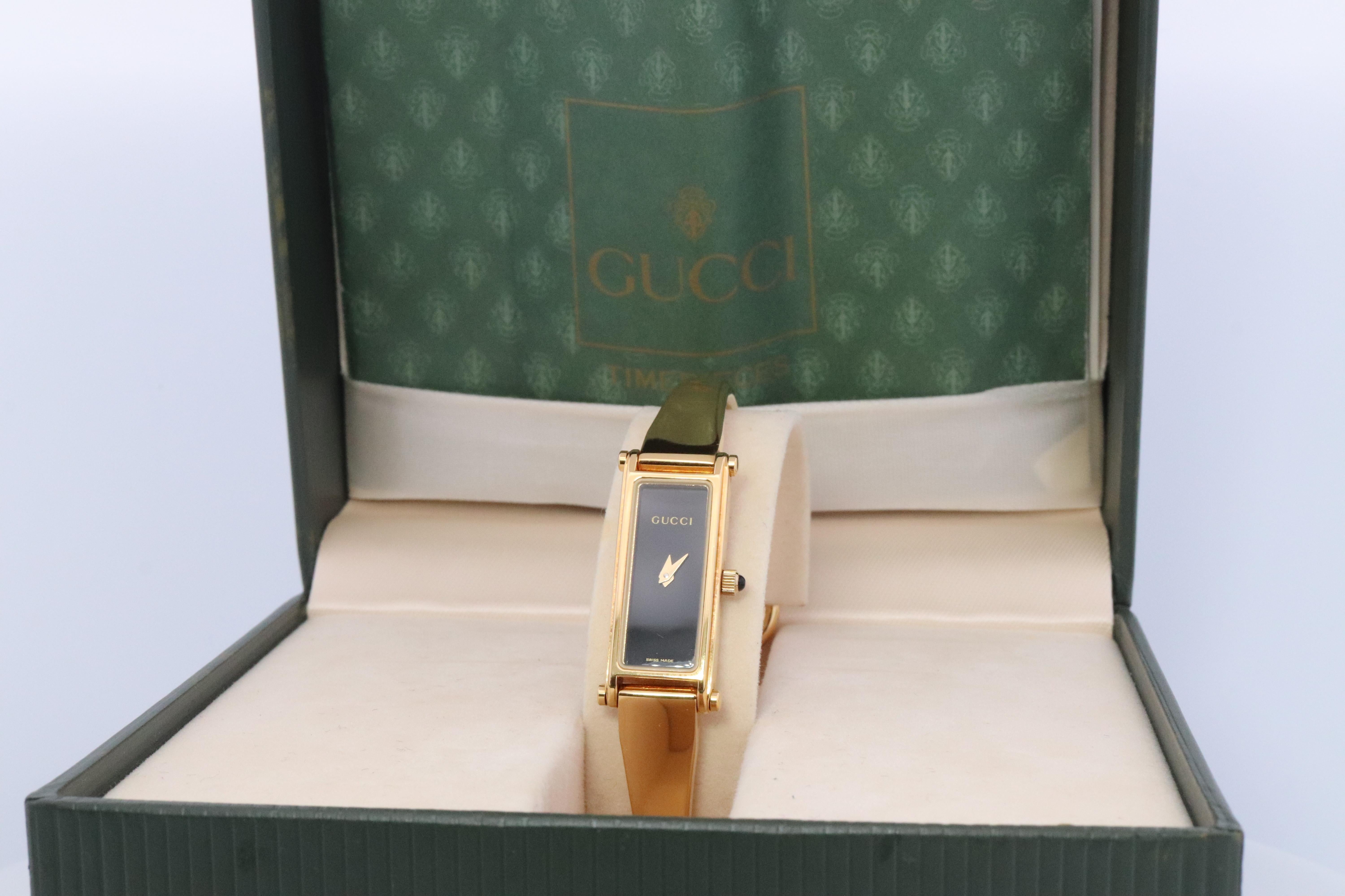Vintage GUCCI 1500L Quartz Watch Timepiece. Gucci Gold Tone Bangle Wrist Watch 2