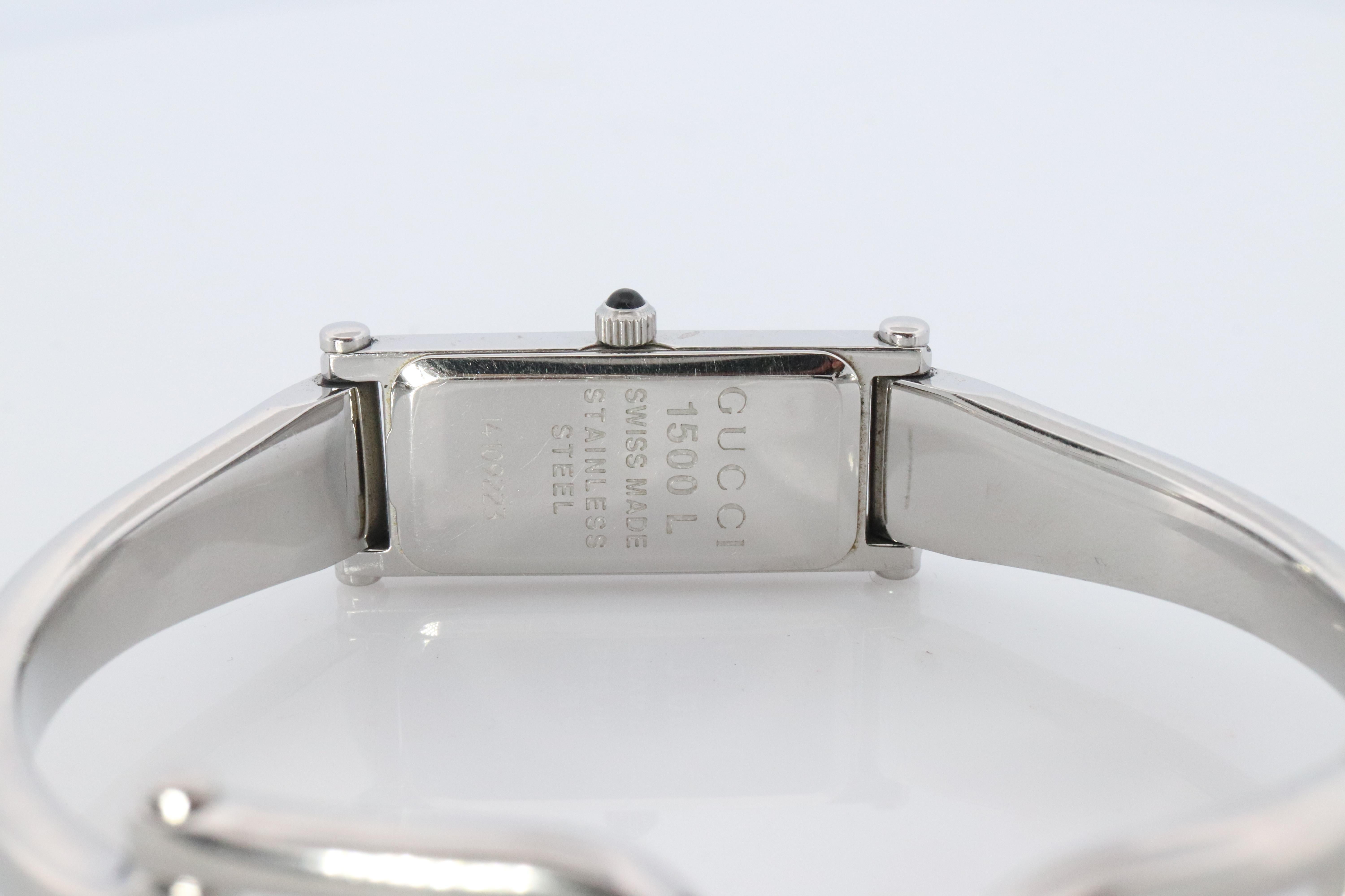 Women's Vintage GUCCI 1500L Quartz Wrist Watch. Gucci Silver LOGO Diamond Bangle Watch