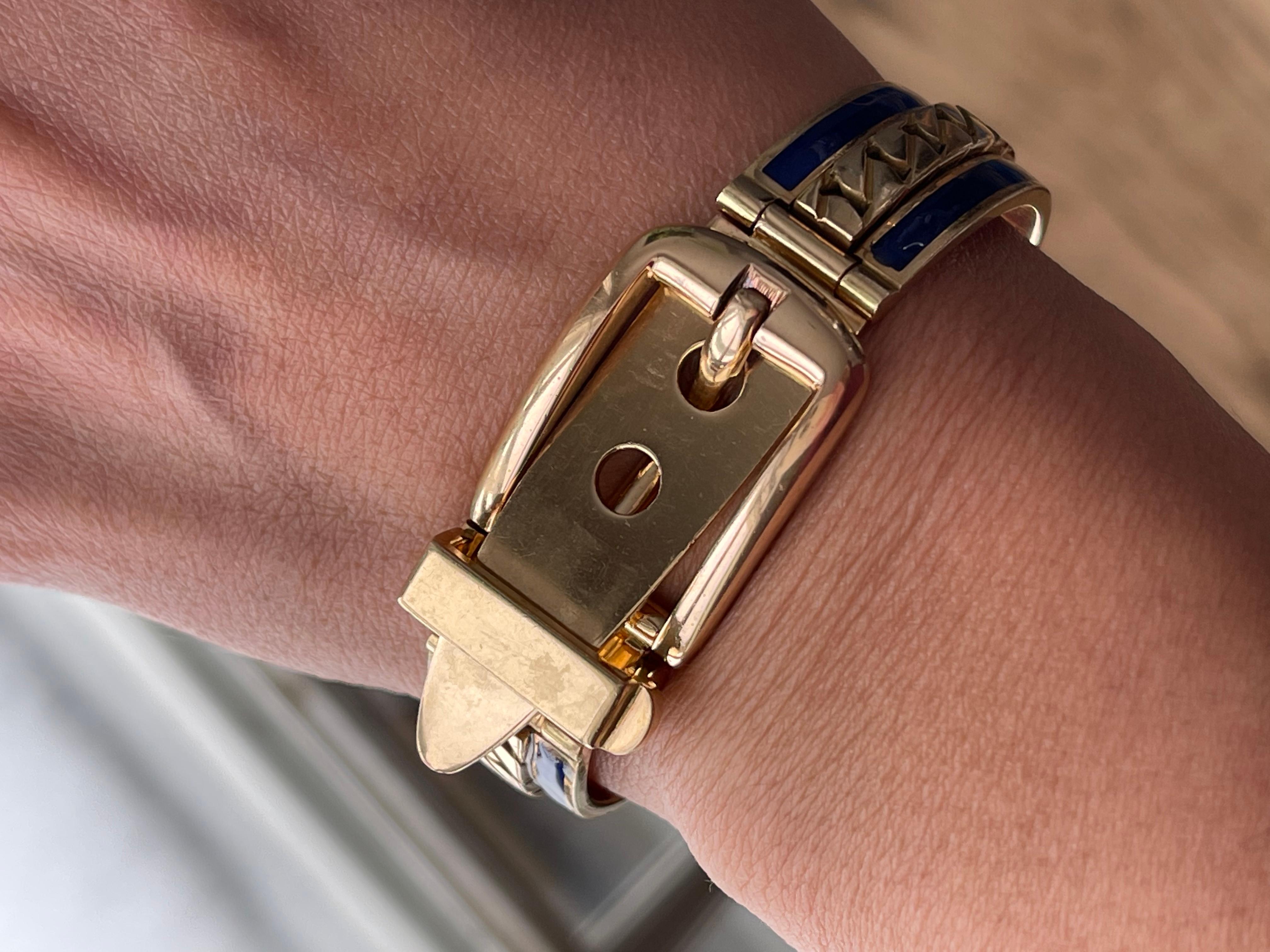 Vintage Gucci 18 Karat Yellow Gold Blue Enamel Buckle Bracelet 1