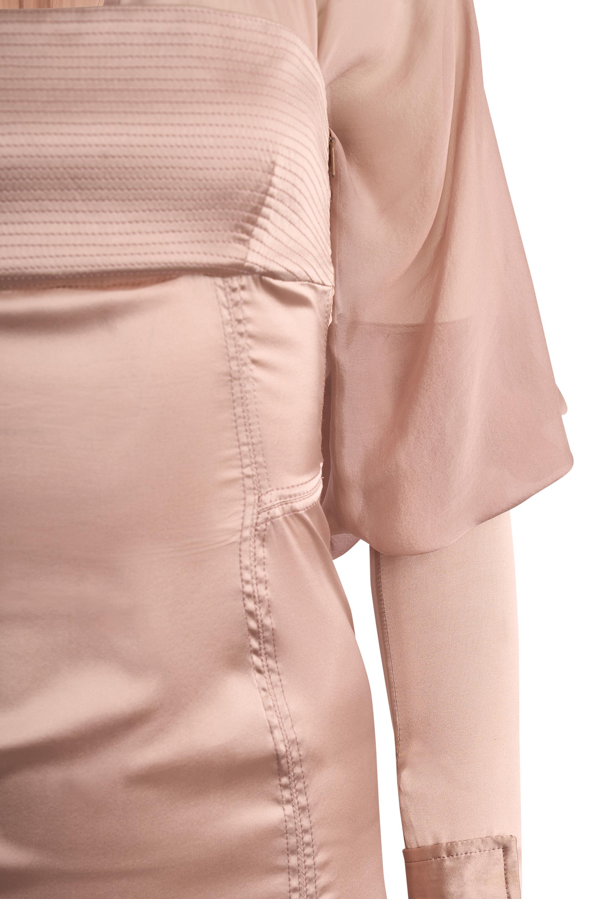 Vintage Gucci 2003 By Tom Ford Nacktes Seidenkleid aus Satin im Zustand „Hervorragend“ im Angebot in London, GB