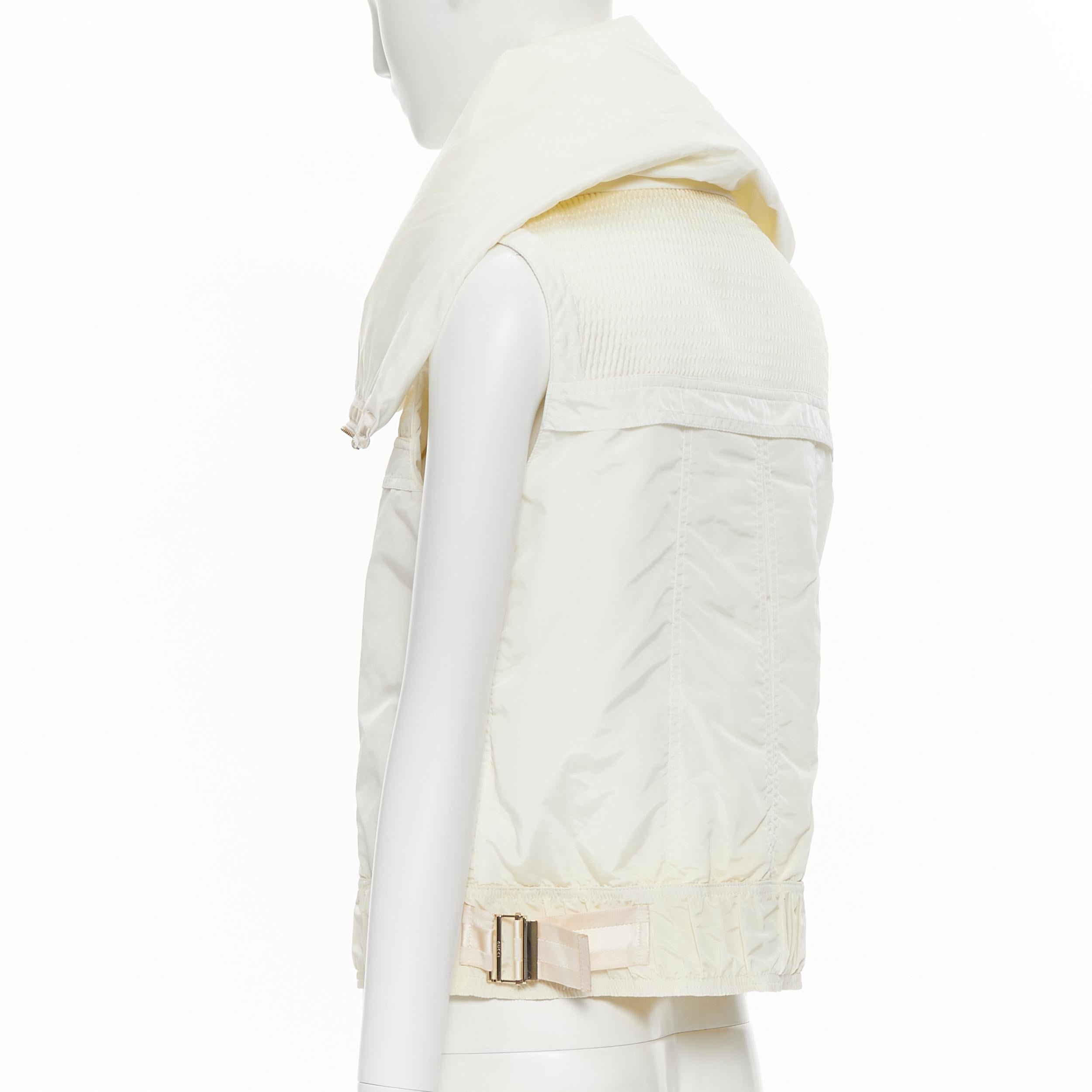 vintage GUCCI 2004 cream white oversized collar zip padded vest jacket IT42 M 1