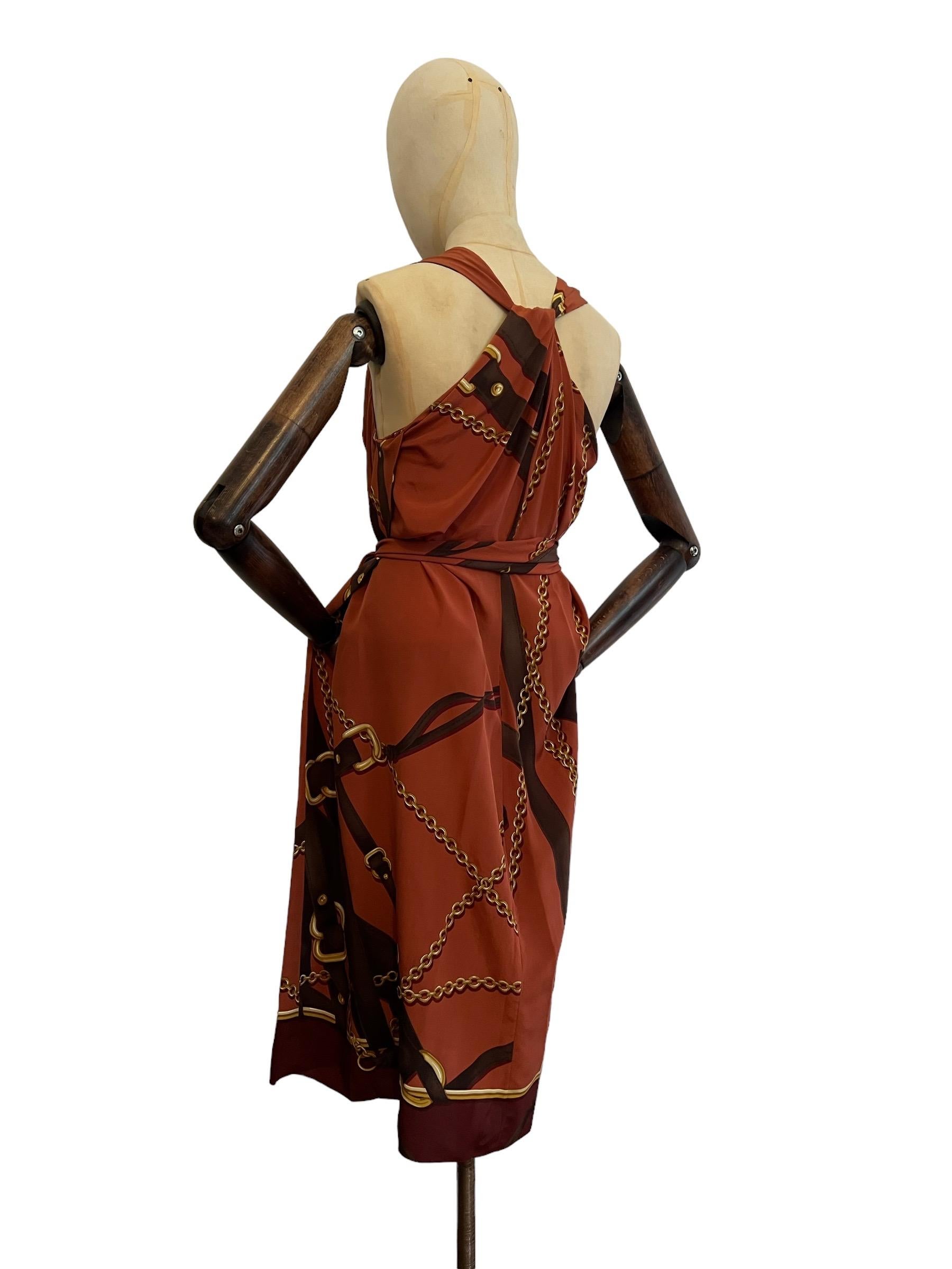 Vintage GUCCI 2011 Pure Silk Copper & Gold Chain Print Kaftan Shift Dress For Sale 9