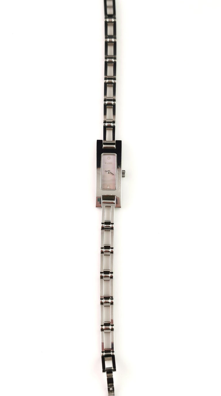 Gucci Montre-bracelet vintage pour femme 3900l en diamants En vente sur  1stDibs | montre gucci femme bracelet acier