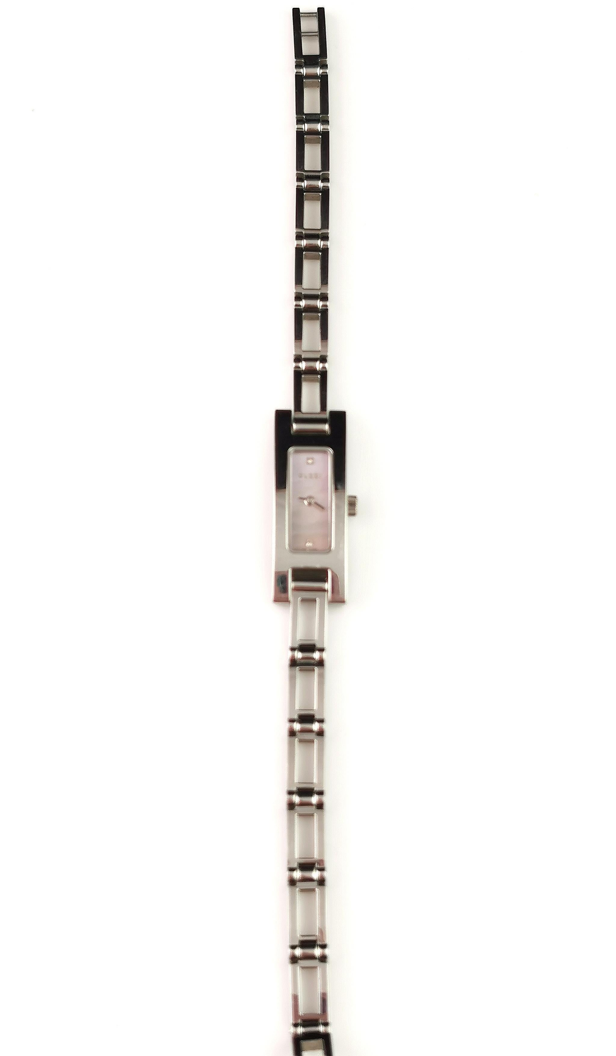 Vintage Gucci 3900l ladies wristwatch, Diamond  In Good Condition In NEWARK, GB