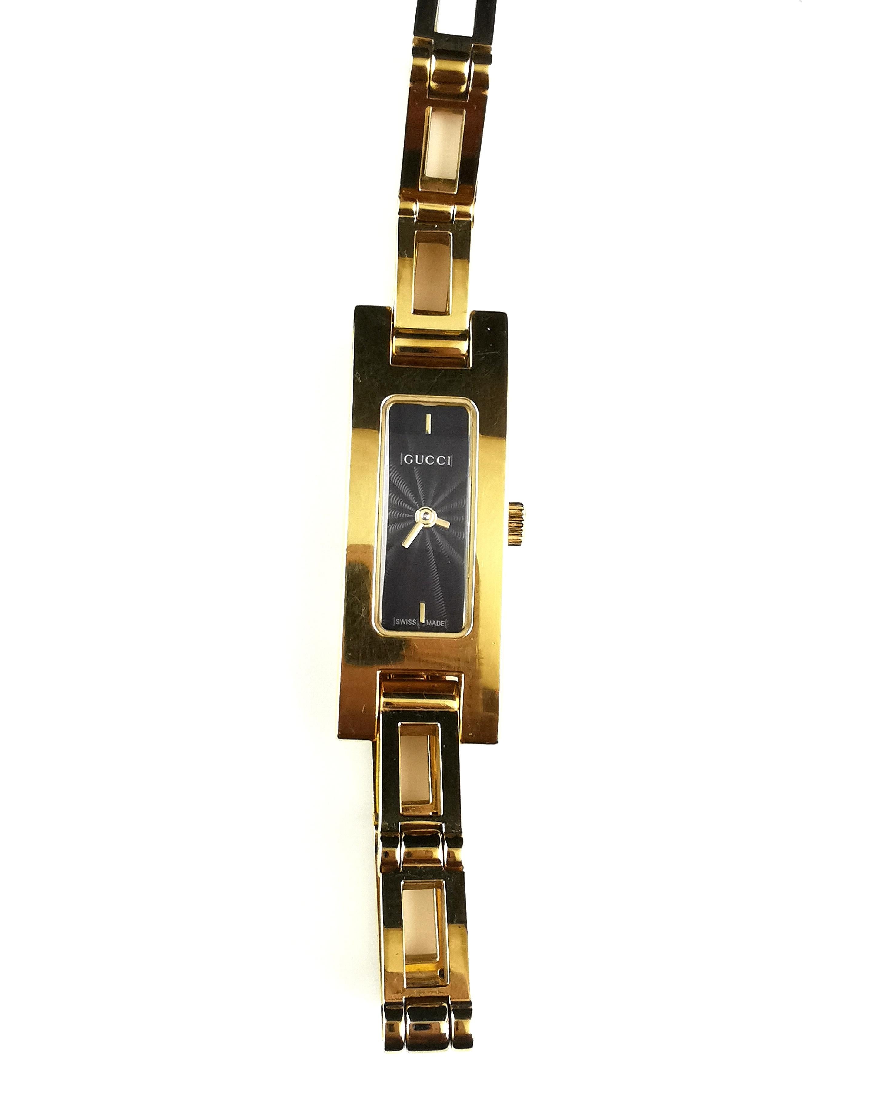Vintage Gucci 3900l ladies wristwatch, gold plated, boxed  In Good Condition In NEWARK, GB