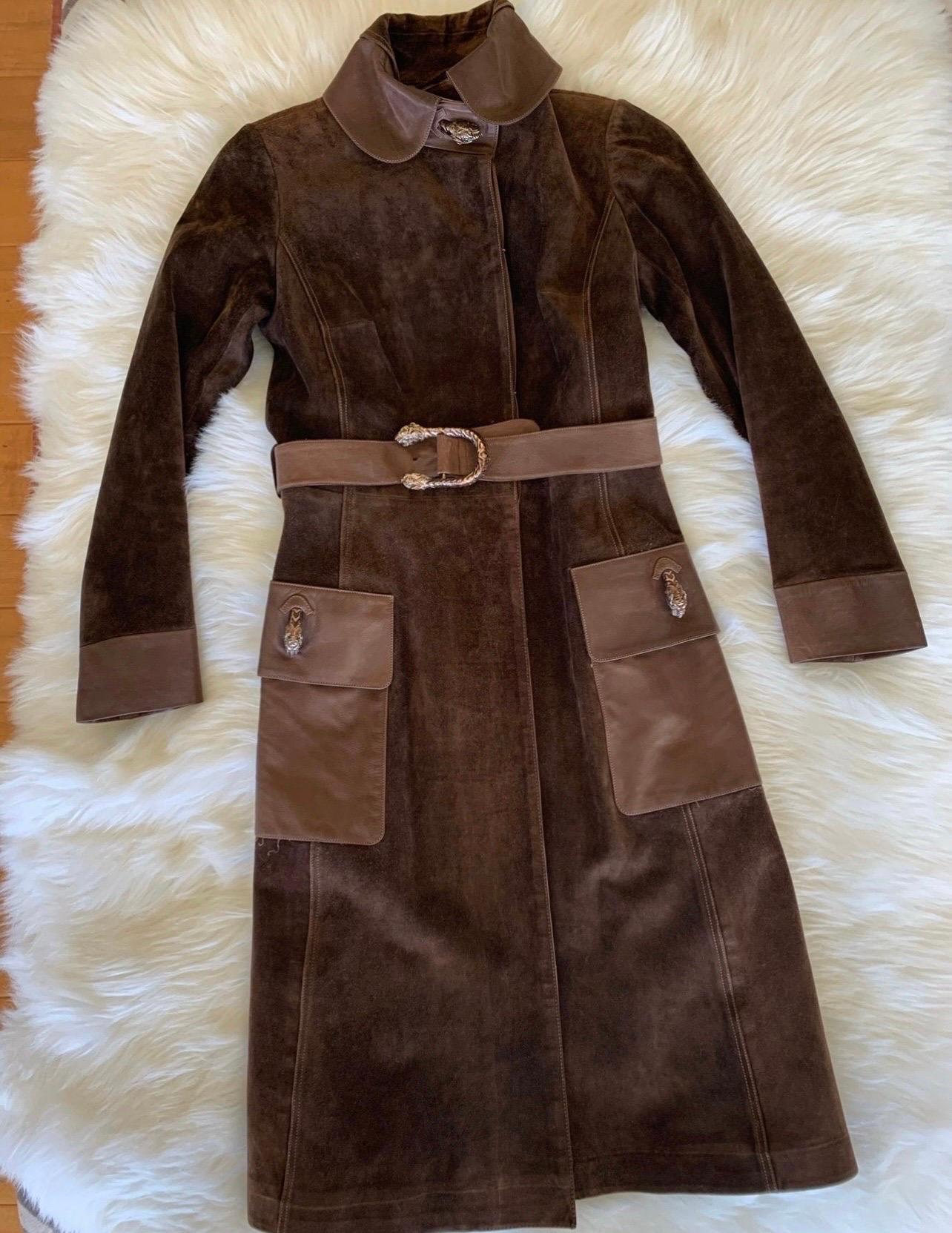 Vintage Gucci 70s Brown Suede Enamel Tiger Head Trench Coat For Sale 3