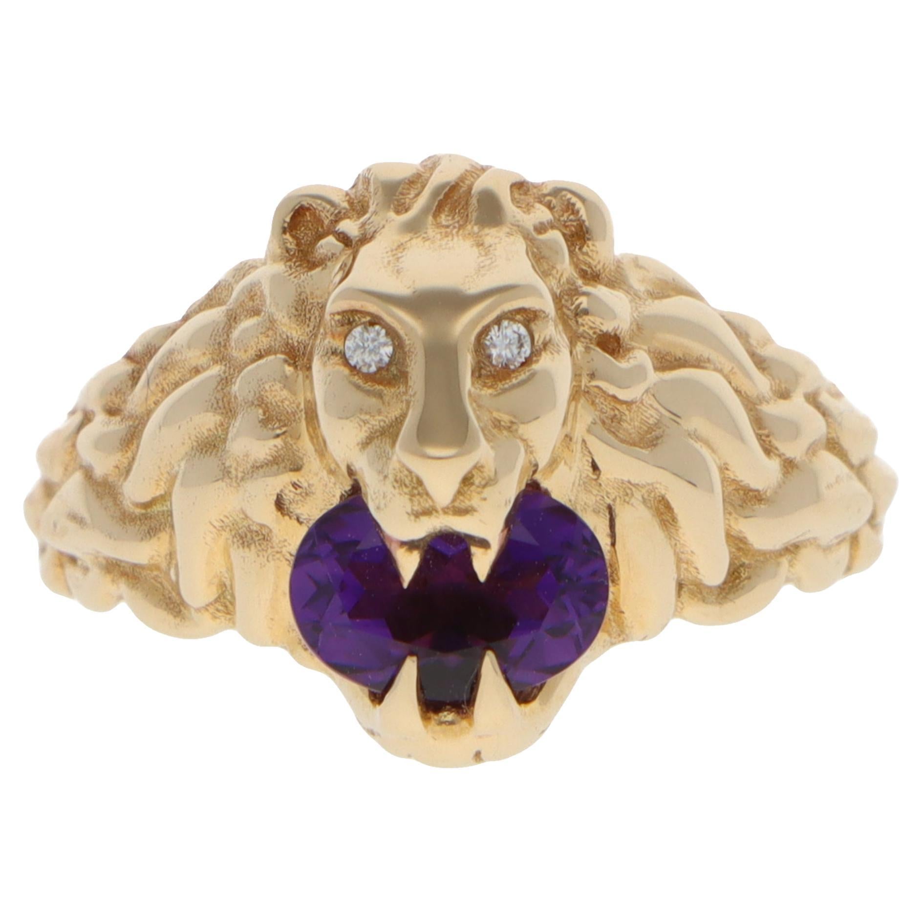 Vintage Gucci Amethyst und Diamant Löwenkopf Ring in Gelbgold im Angebot