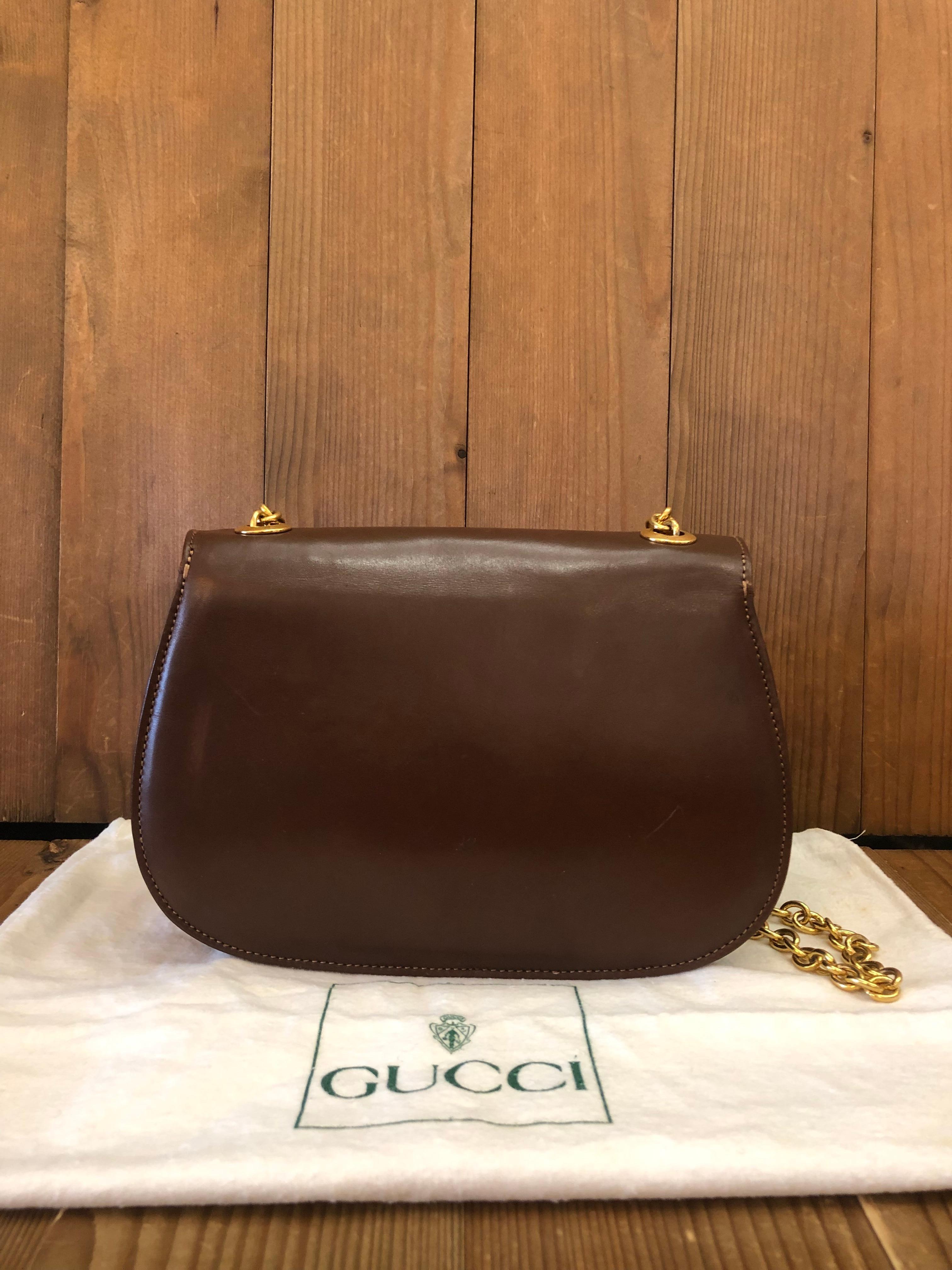 1990s Vintage GUCCI Bamboo Chain Shoulder Bag Calfskin Leather Brown In Good Condition For Sale In Bangkok, TH