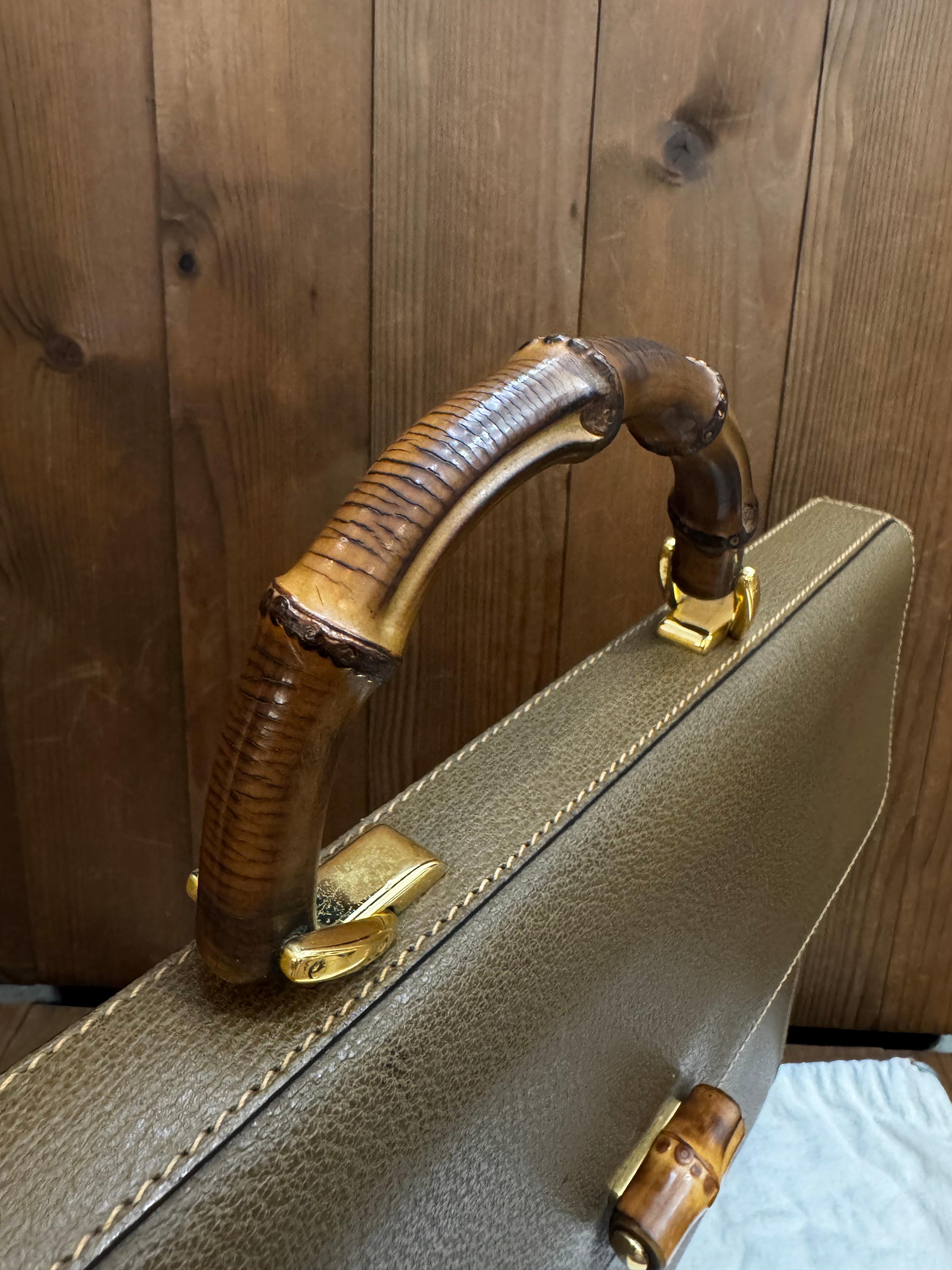 Vintage GUCCI Bamboo Document Tote Bag Briefcase Pigskin Leather Green/Brown For Sale 4