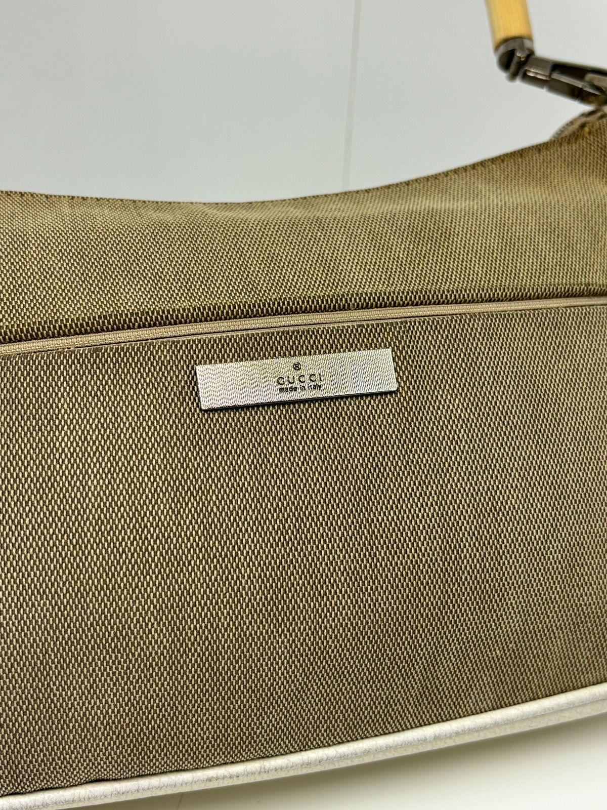 Vintage Gucci Bamboo Handle Beige Pochette For Sale 7