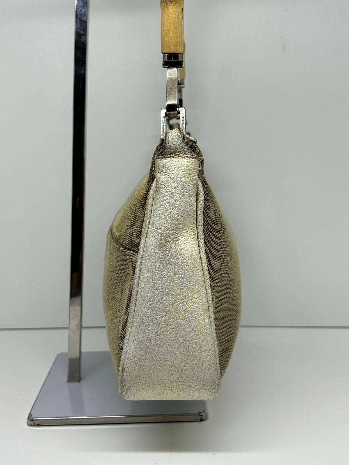 Vintage Gucci Bamboo Handle Beige Pochette For Sale 2
