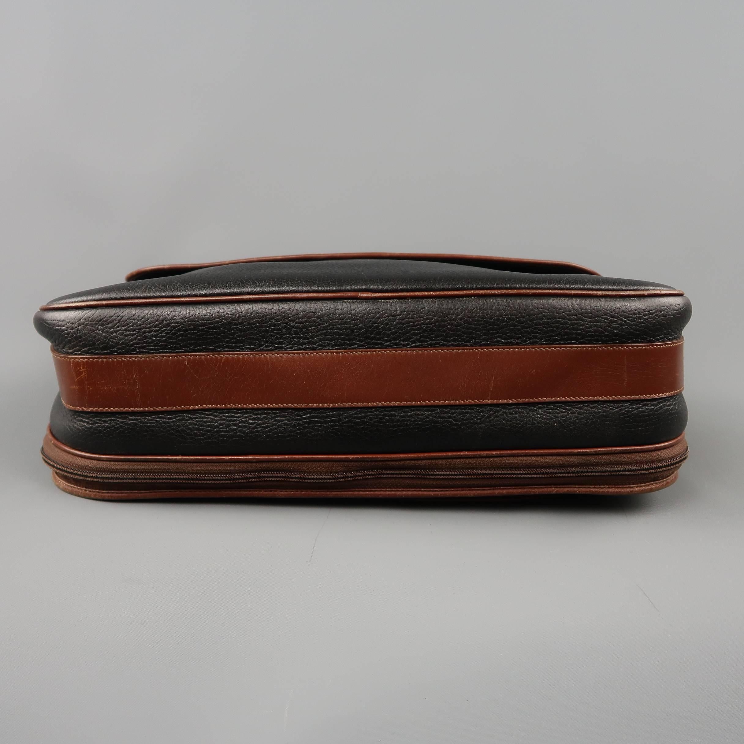 Vintage GUCCI Bag Black & Brown Leather Crossbody Shoulder Messenger Bag In Fair Condition In San Francisco, CA