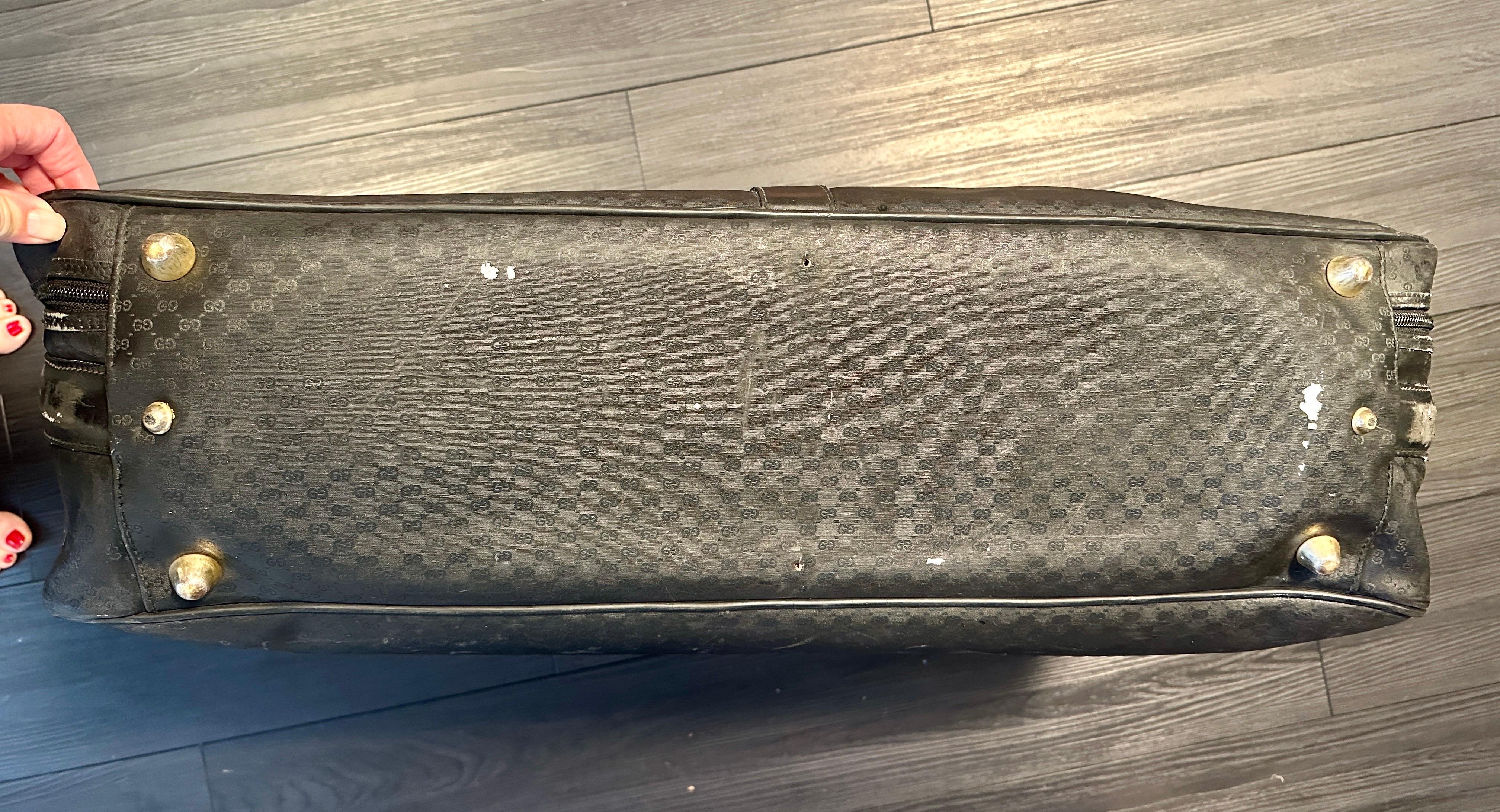 Vintage Gucci Koffer aus schwarzer Leinwand und Leder im Angebot 6