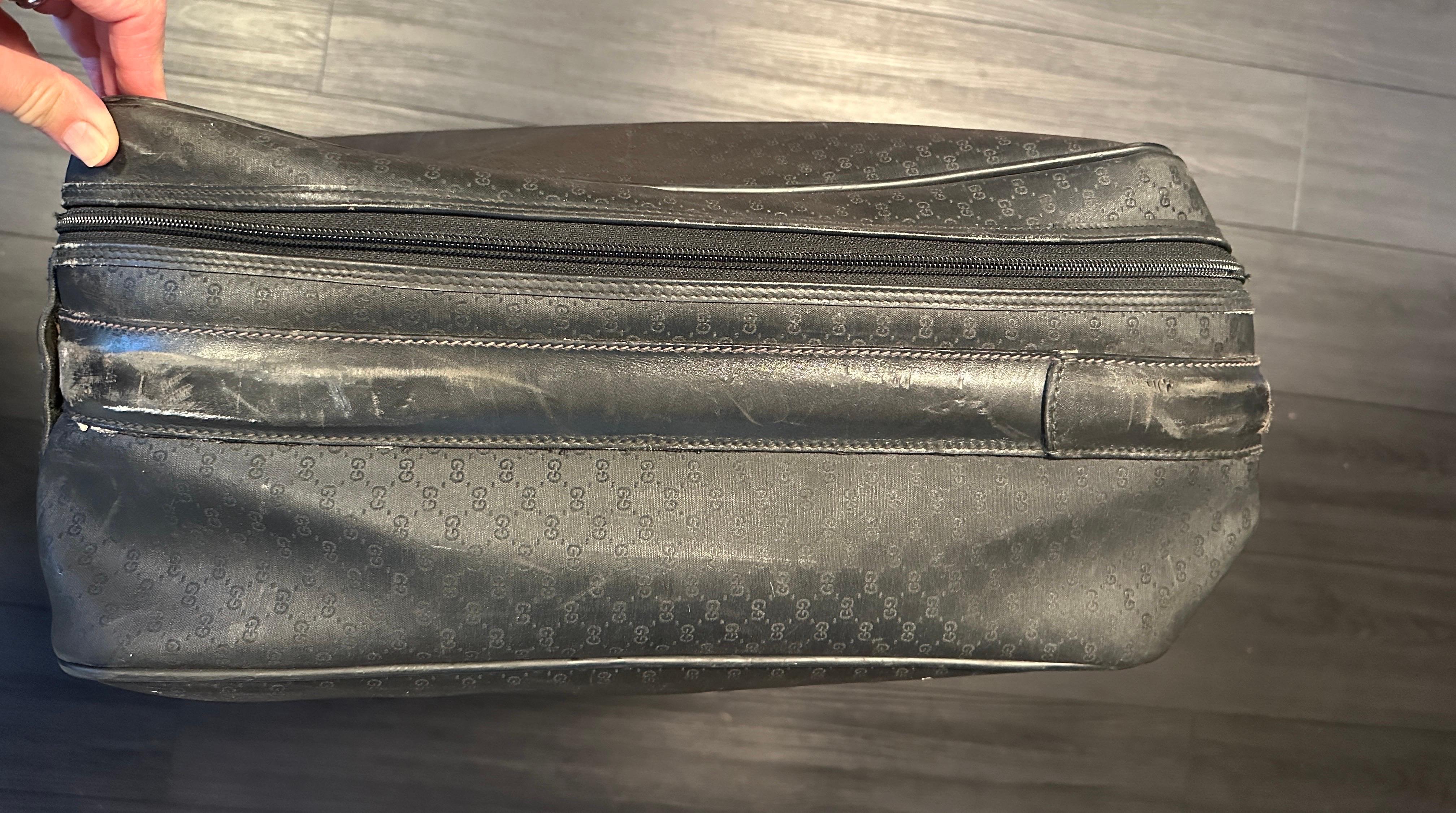 Vintage Gucci Koffer aus schwarzer Leinwand und Leder im Angebot 1
