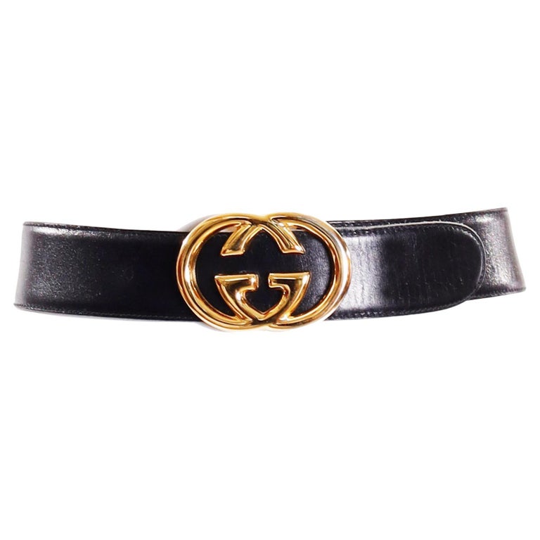 Gucci Vintage Reversible Leather Belt with Gold Double-G Buckle Sz 75 / 30 Authentic Gucci Black Smooth Calfskin Leather Gold Double G  main image 2