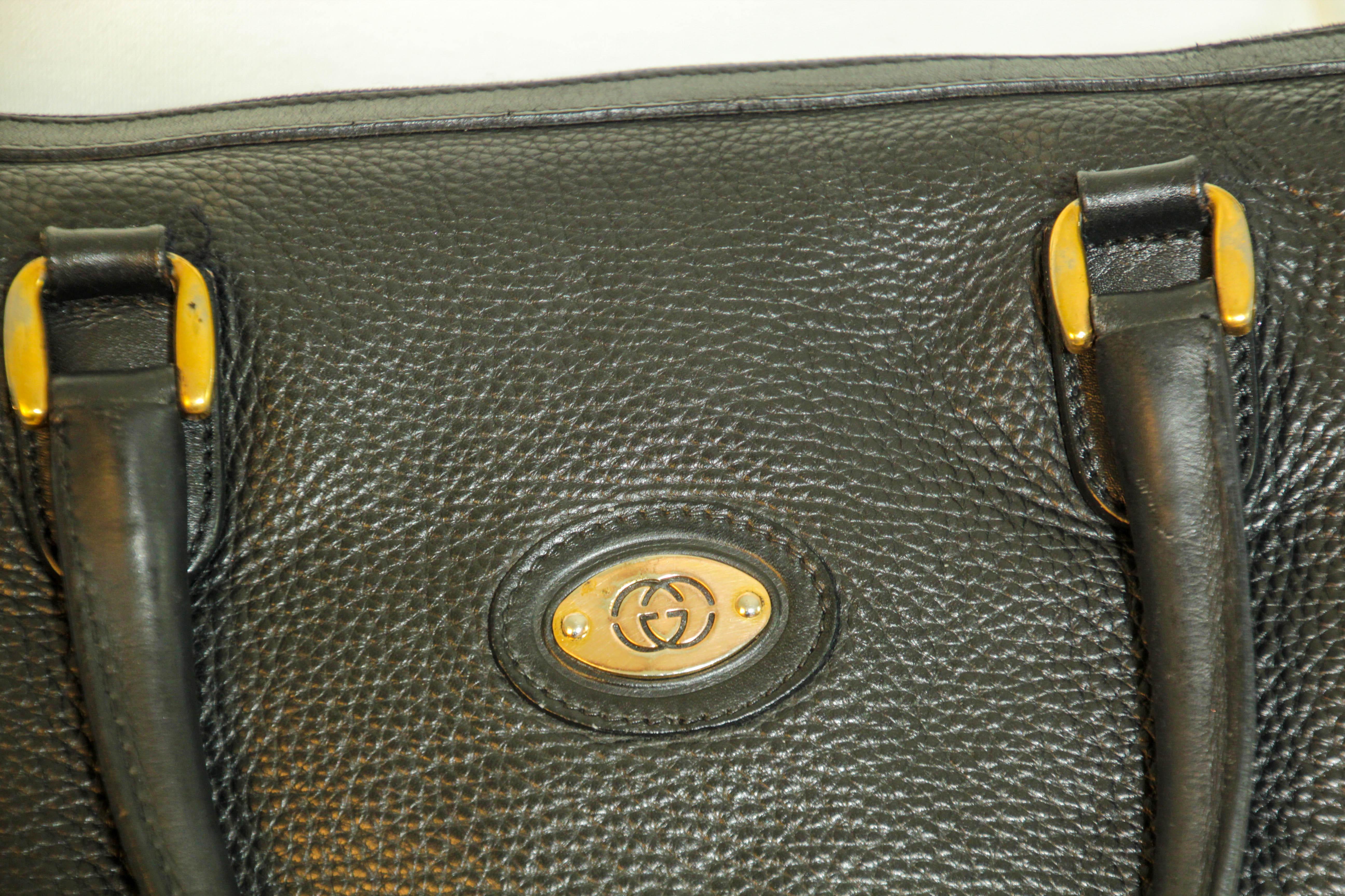Vintage GUCCI Black Leather Boston Top Handle Bag For Sale 10