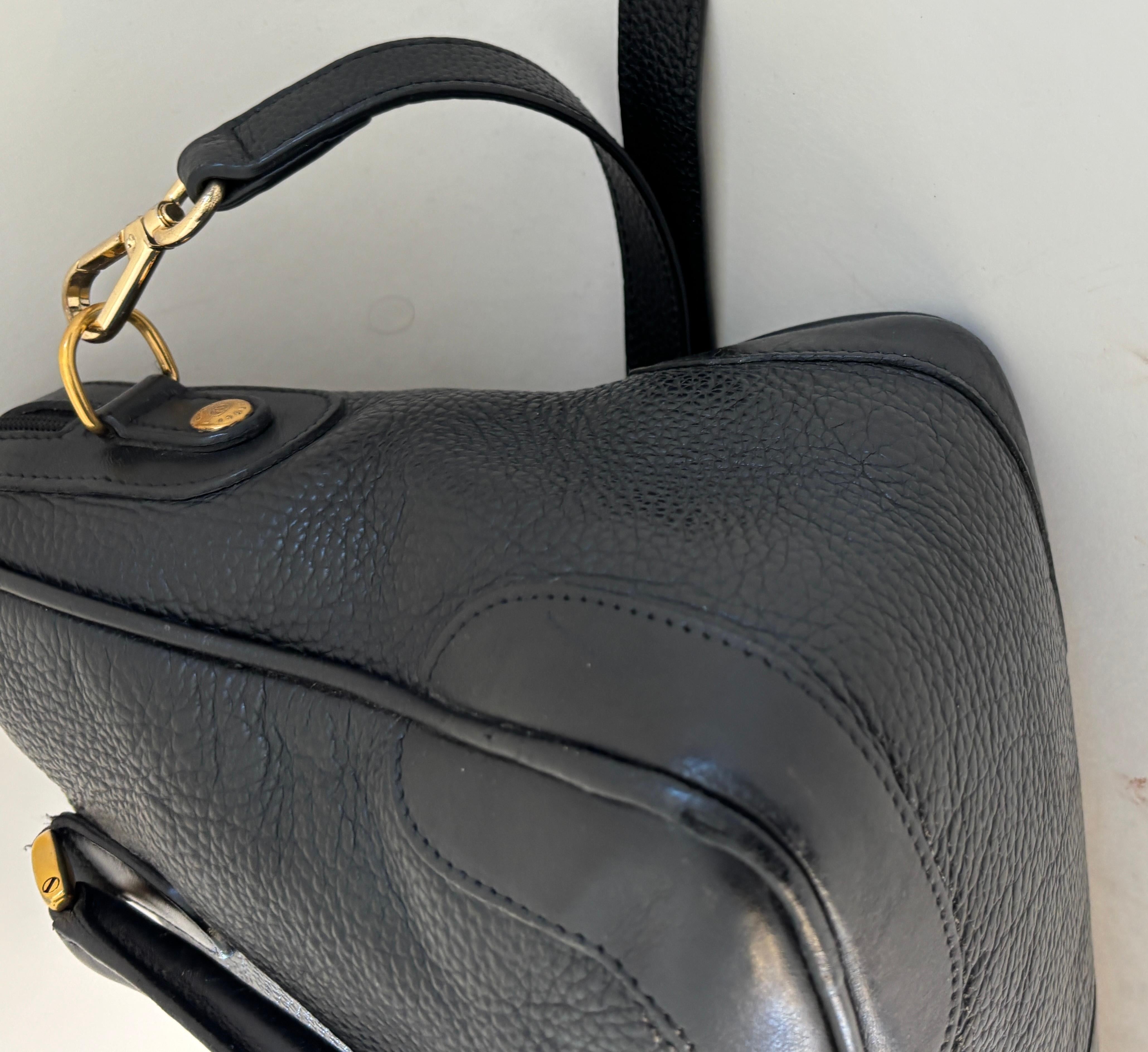 Vintage GUCCI Black Leather Boston Top Handle Bag For Sale 15