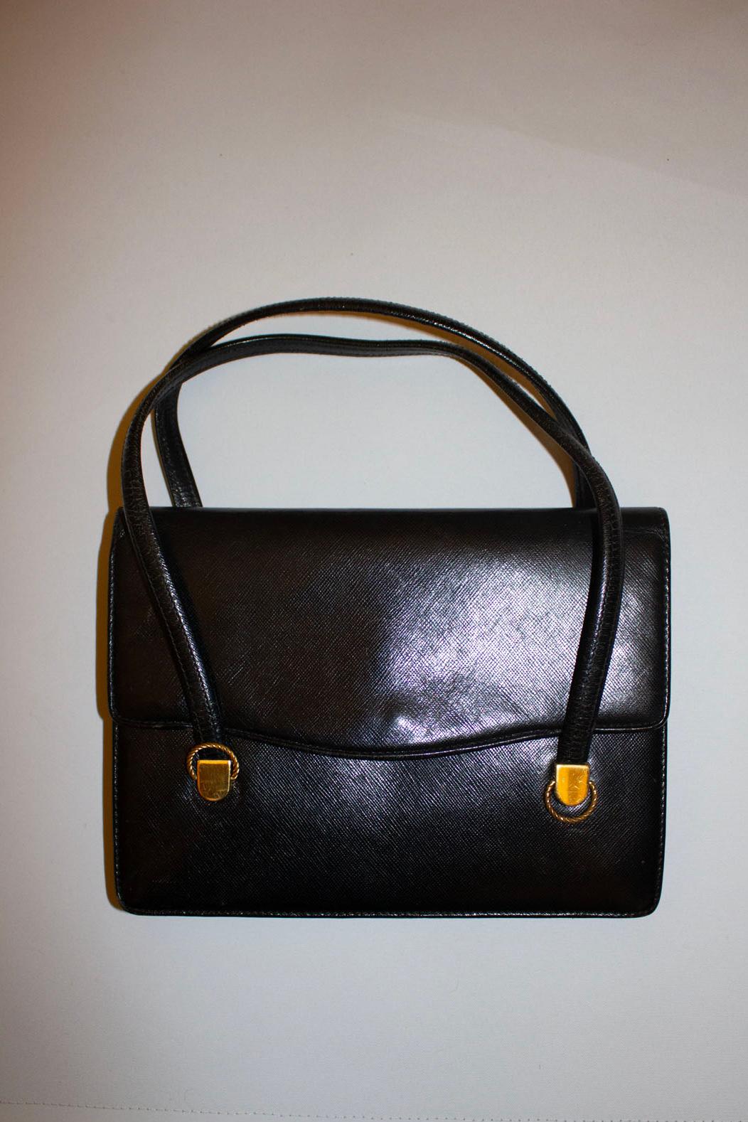 Vintage Gucci Schwarzes Lederoberteil  Henkel Handtasche im Zustand „Gut“ im Angebot in London, GB