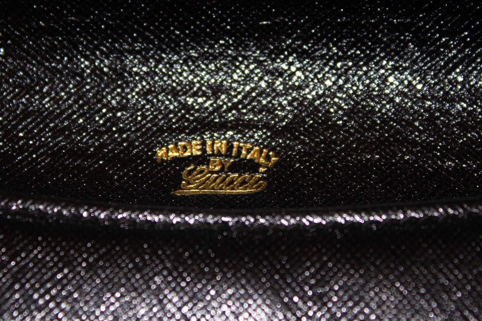 Vintage Gucci Black Leather Top  Handle Handbag For Sale 2