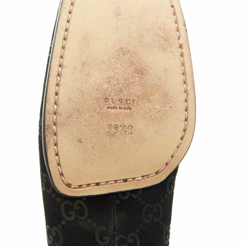 Mocassins à bout carré en daim noir imprimé du monogramme vintage de Gucci EU36.5C en vente 6